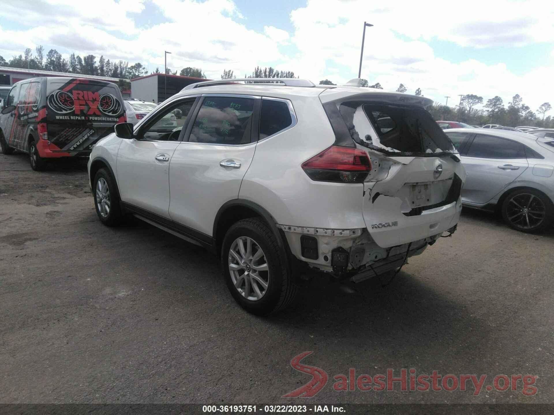 KNMAT2MT3JP607661 2018 NISSAN ROGUE