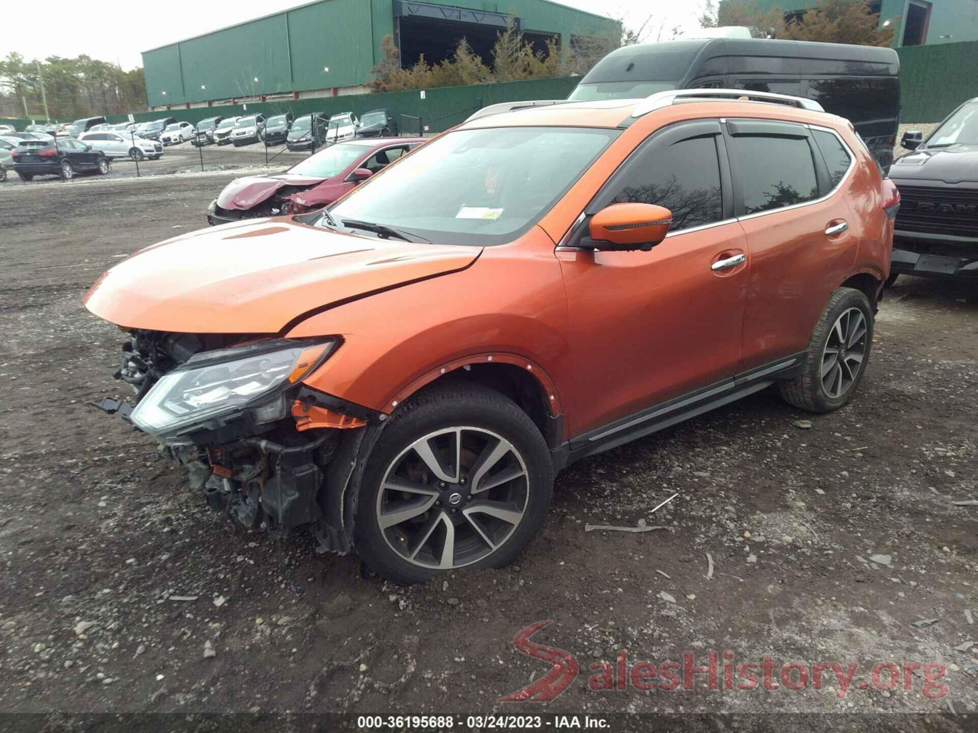 JN8AT2MV5JW323573 2018 NISSAN ROGUE