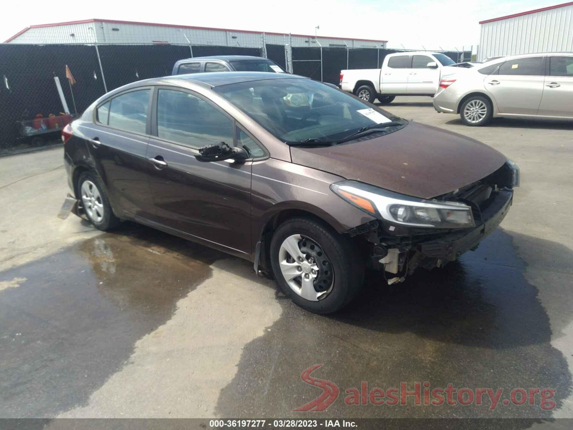 3KPFL4A74JE180936 2018 KIA FORTE