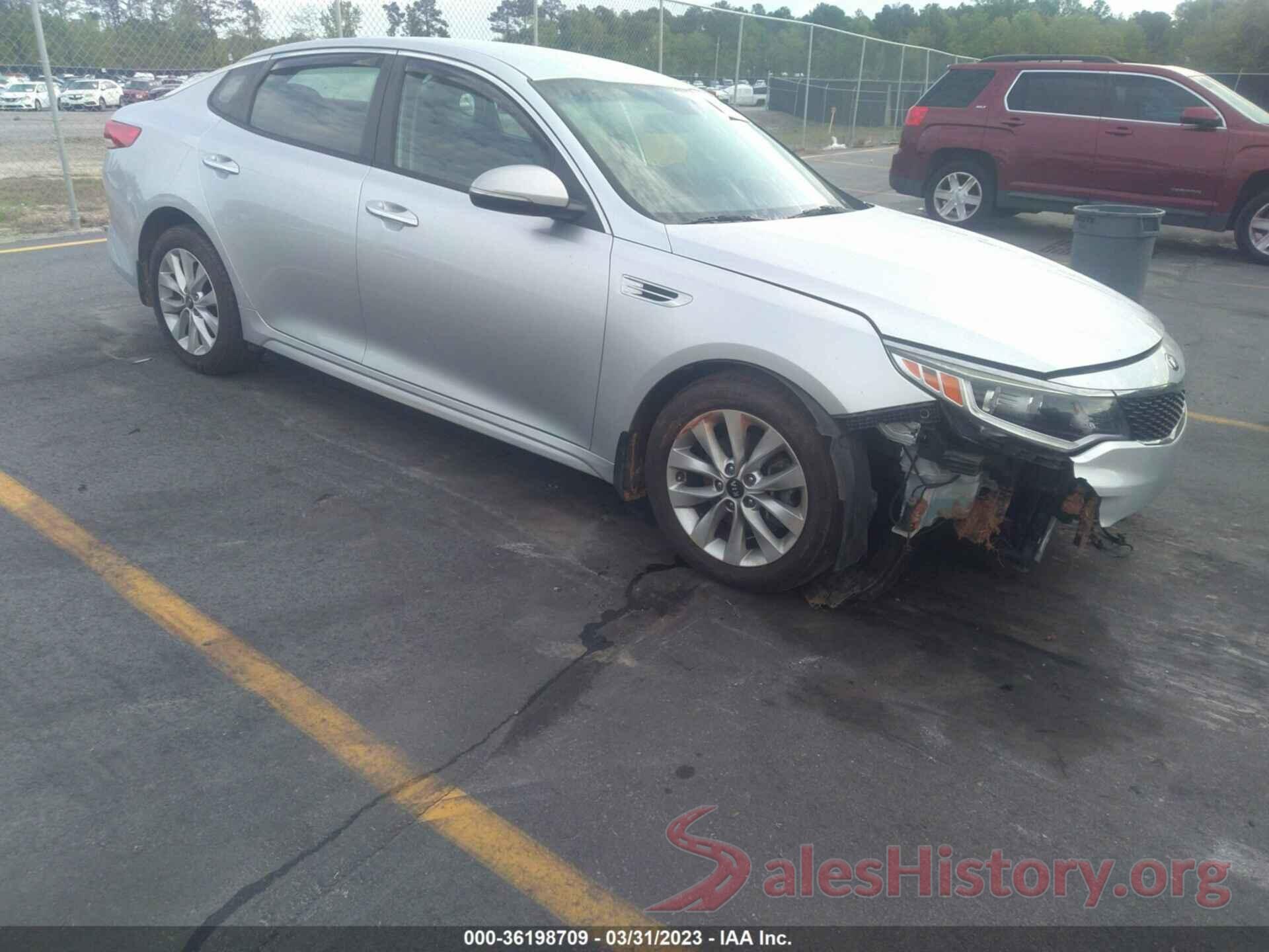 5XXGT4L32JG252559 2018 KIA OPTIMA