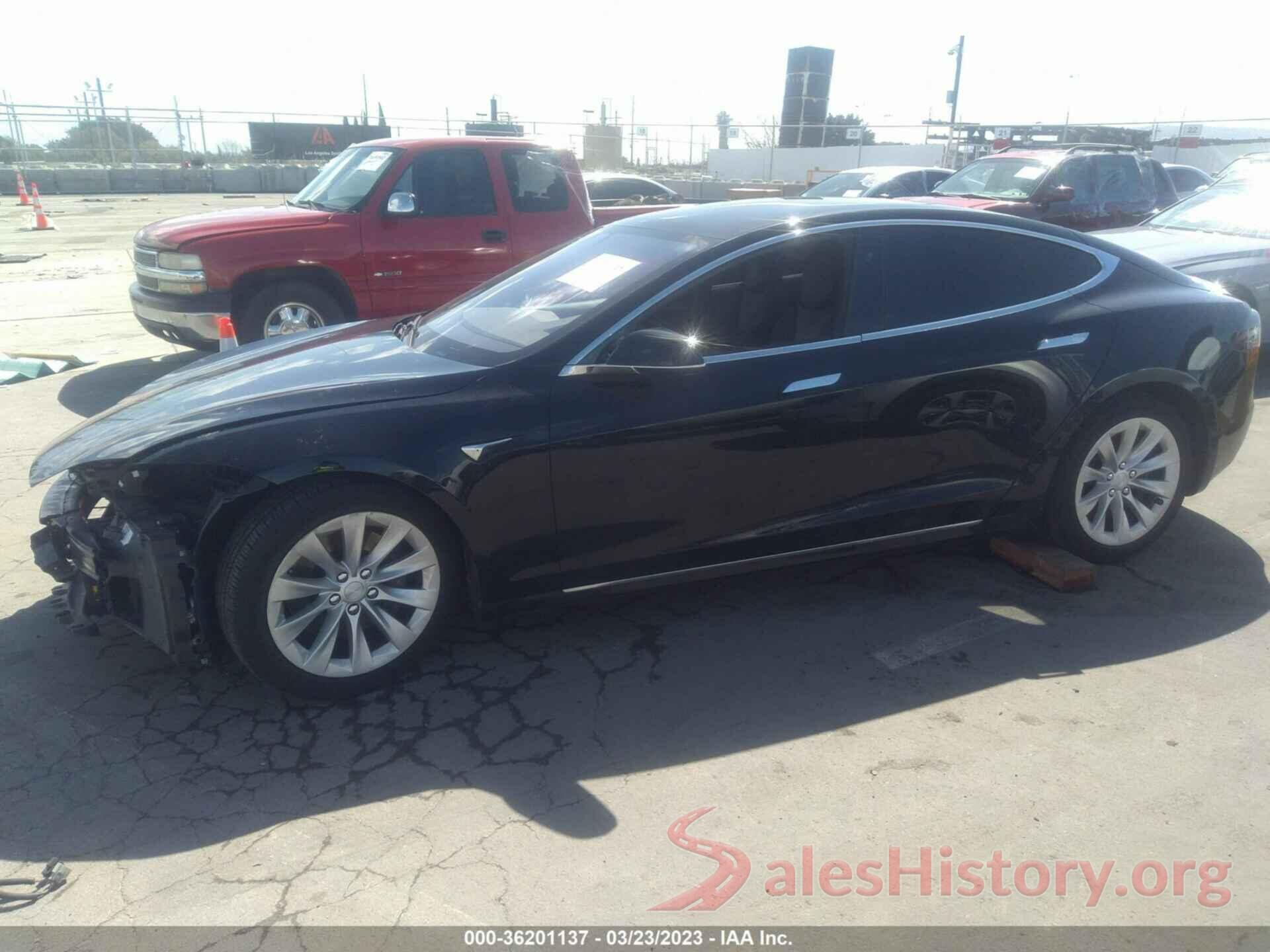 5YJSA1E20JF280771 2018 TESLA MODEL S