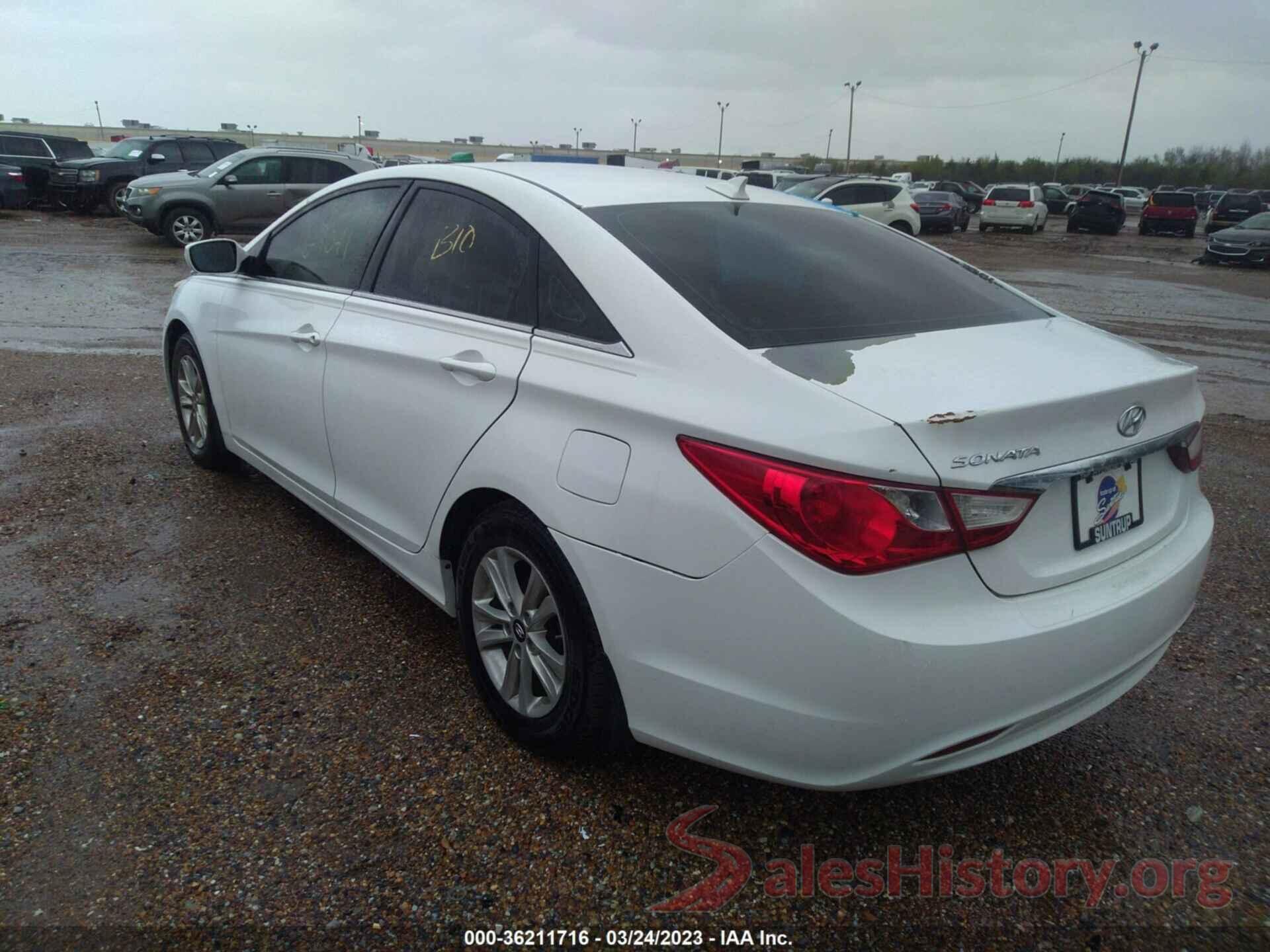 5NPEB4AC3DH574570 2013 HYUNDAI SONATA