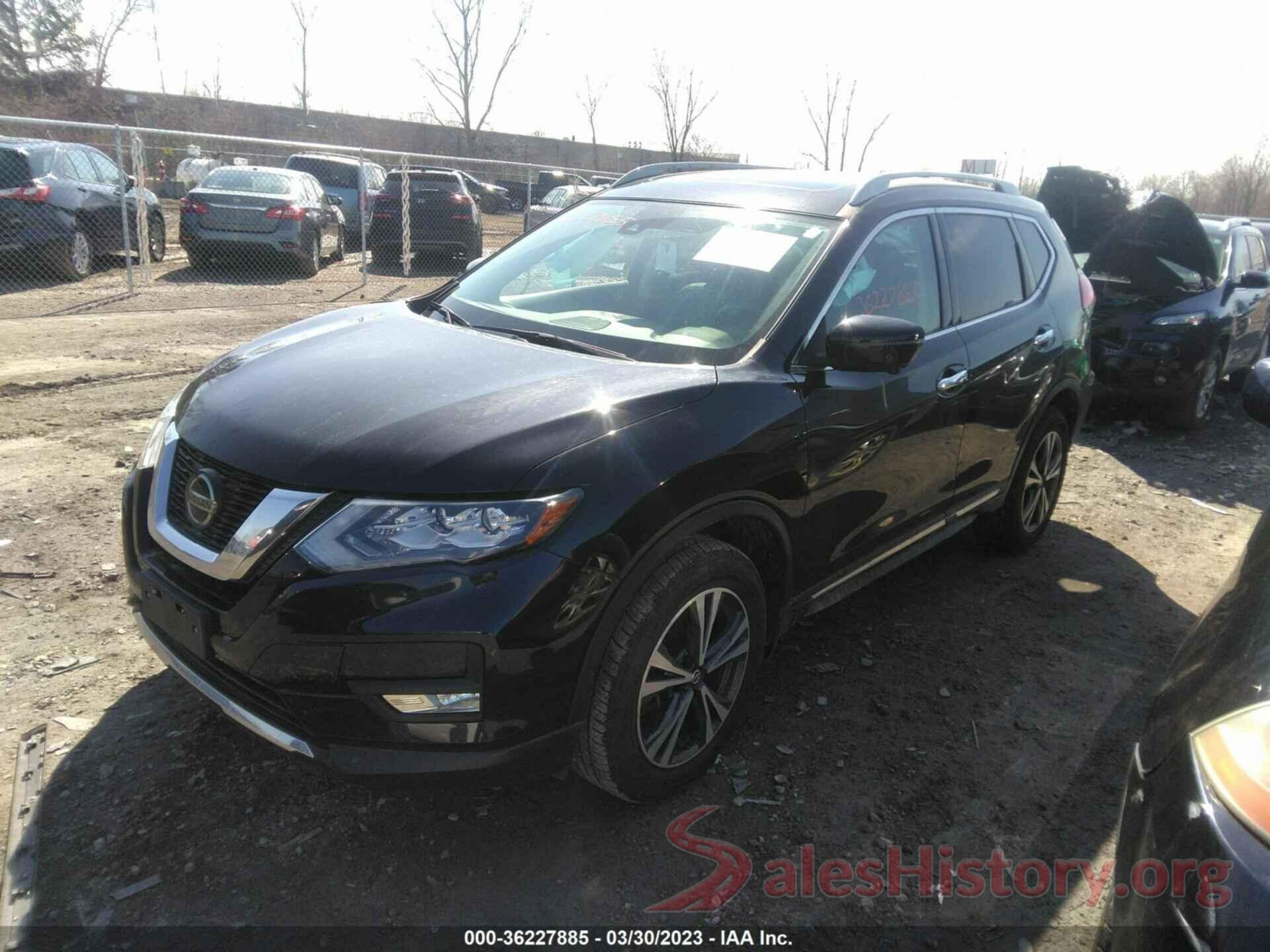 5N1AT2MV9JC825429 2018 NISSAN ROGUE