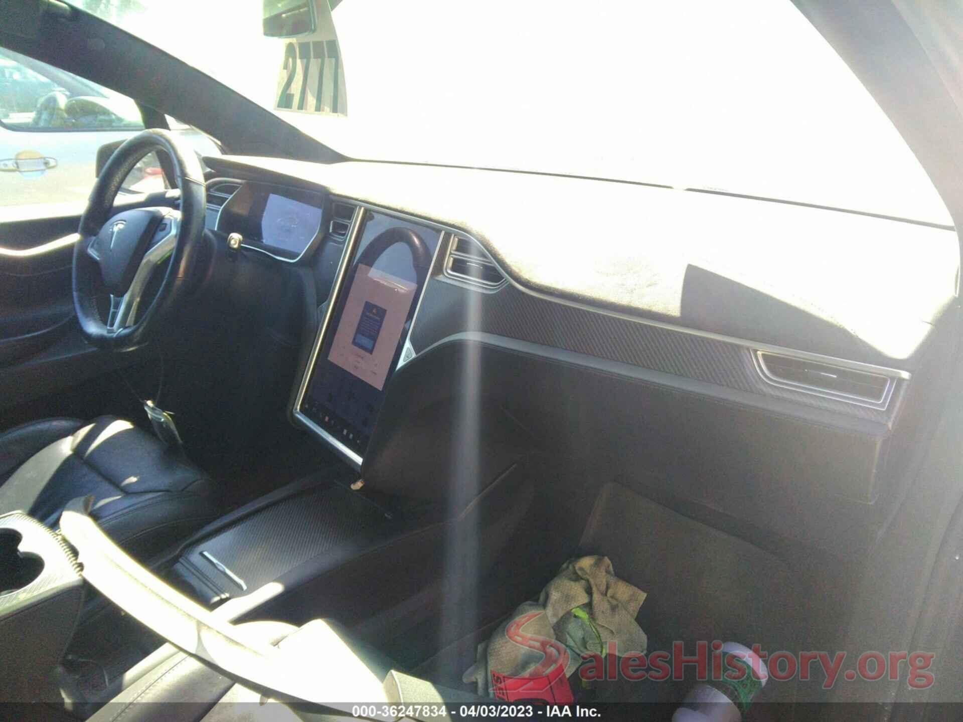 5YJXCBE48HF056245 2017 TESLA MODEL X