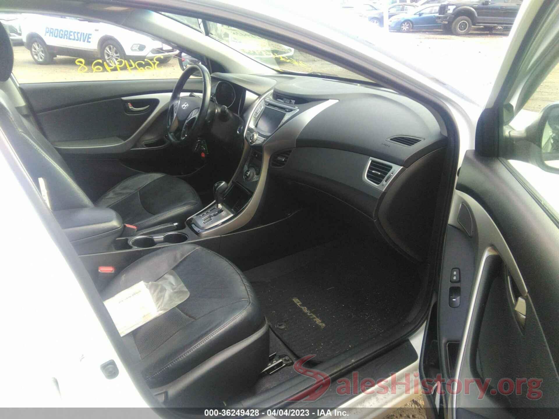 5NPDH4AE4DH404021 2013 HYUNDAI ELANTRA