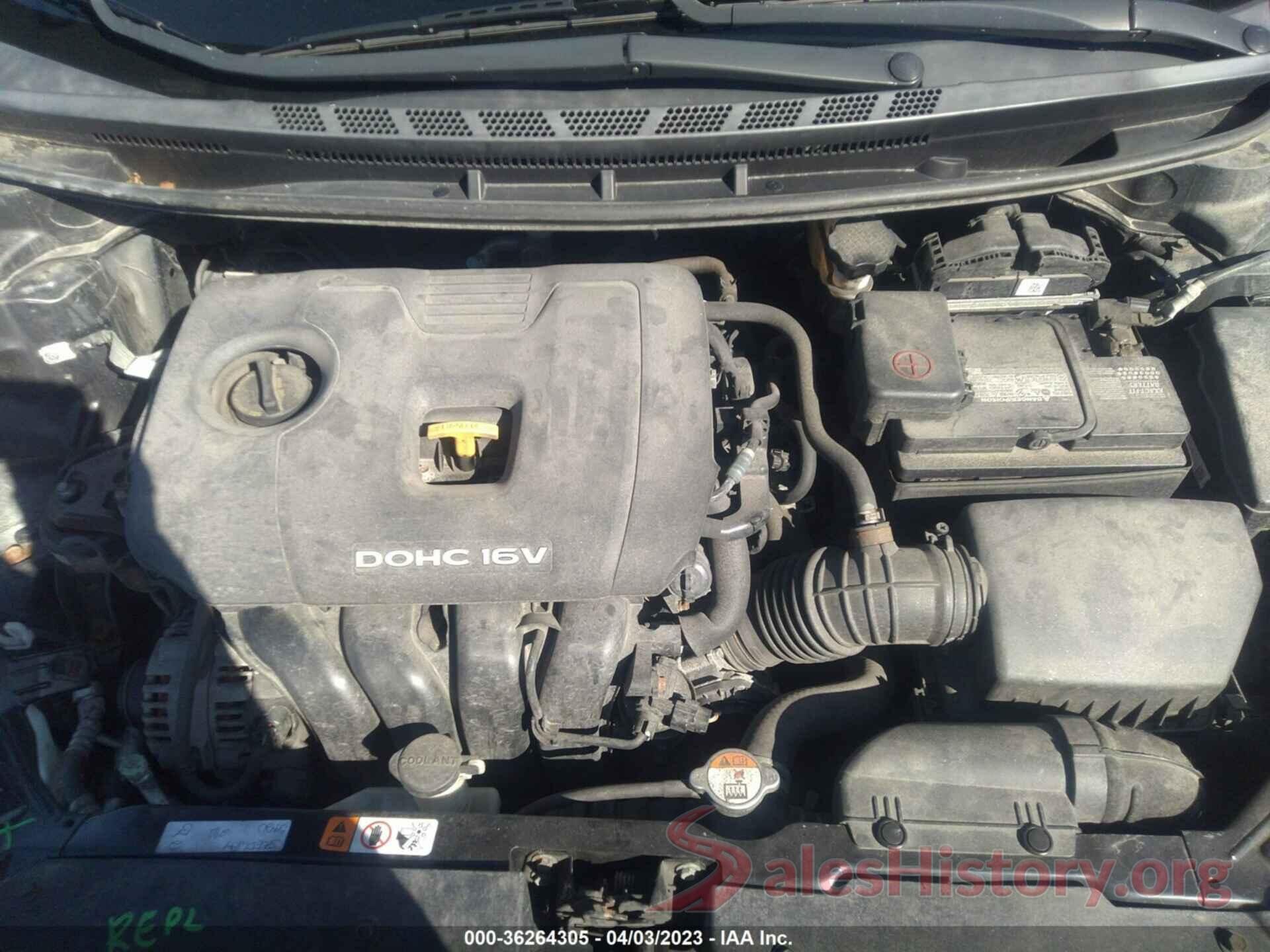 3KPFK4A71JE246975 2018 KIA FORTE