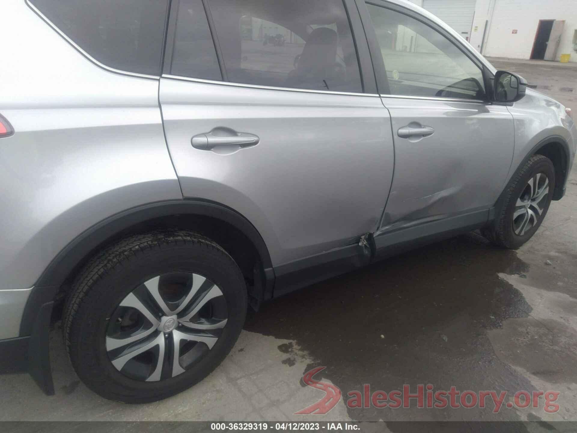 JTMBFREVXJJ240863 2018 TOYOTA RAV4