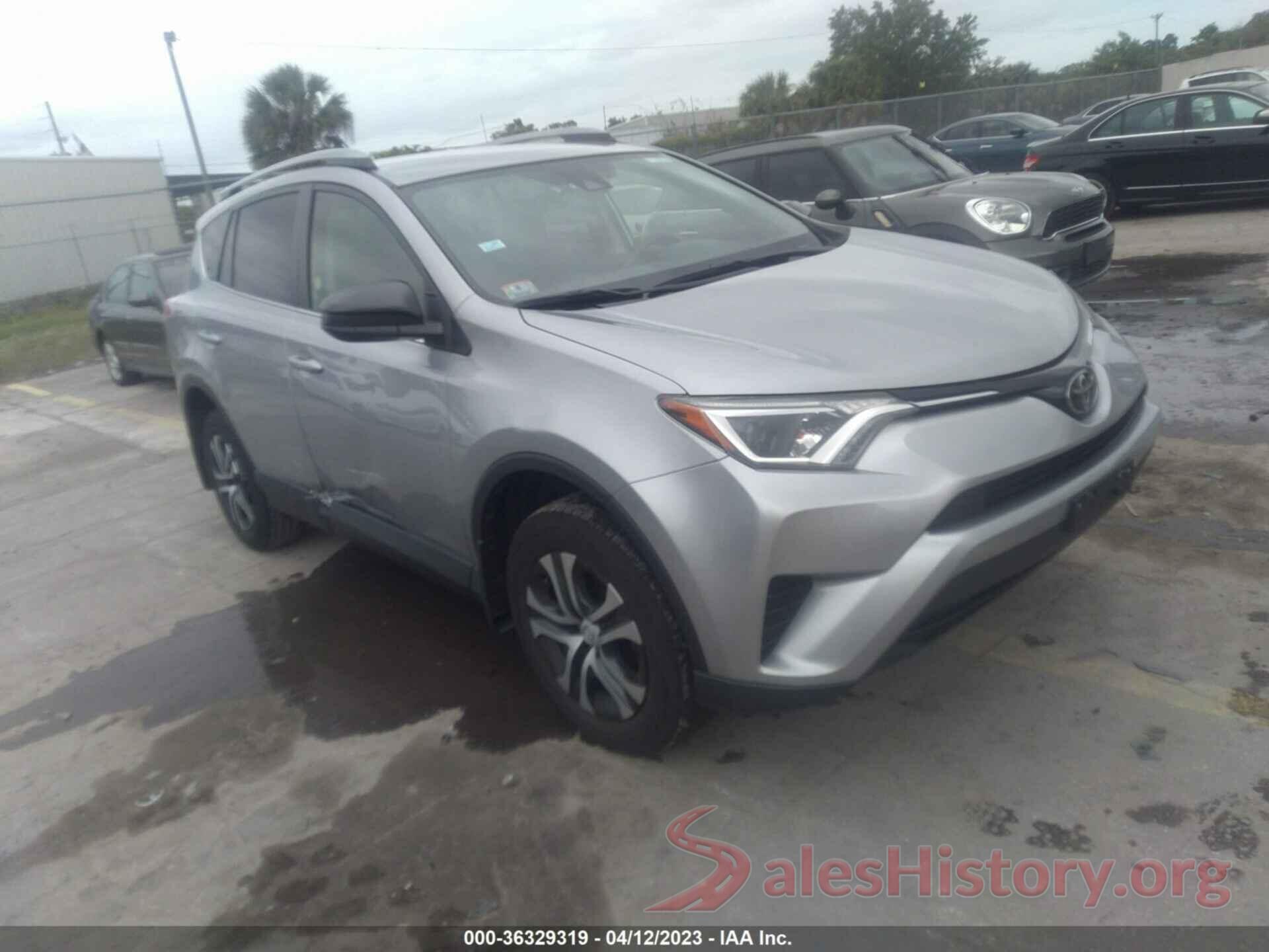 JTMBFREVXJJ240863 2018 TOYOTA RAV4