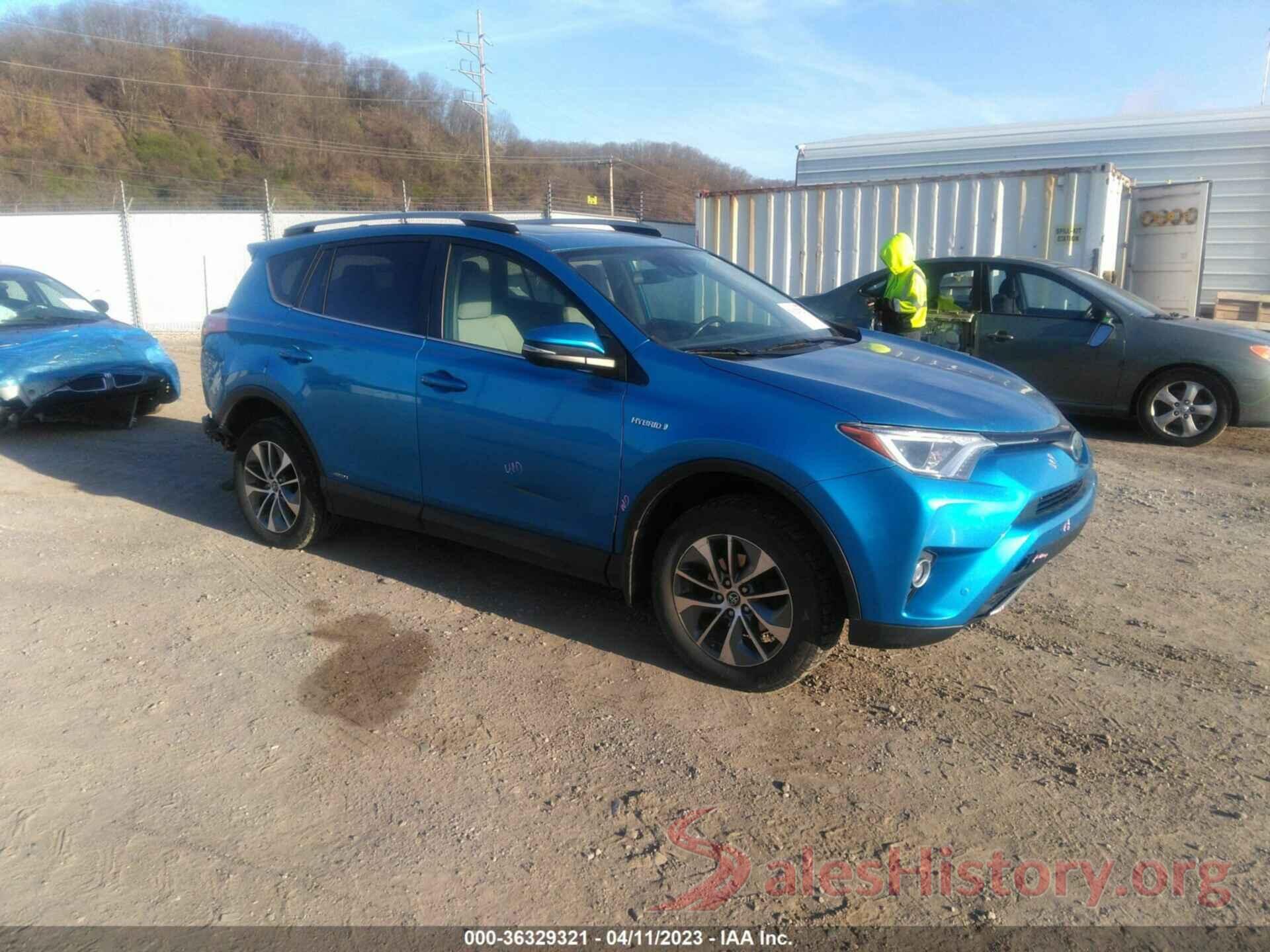 JTMRJREV9JD155993 2018 TOYOTA RAV4