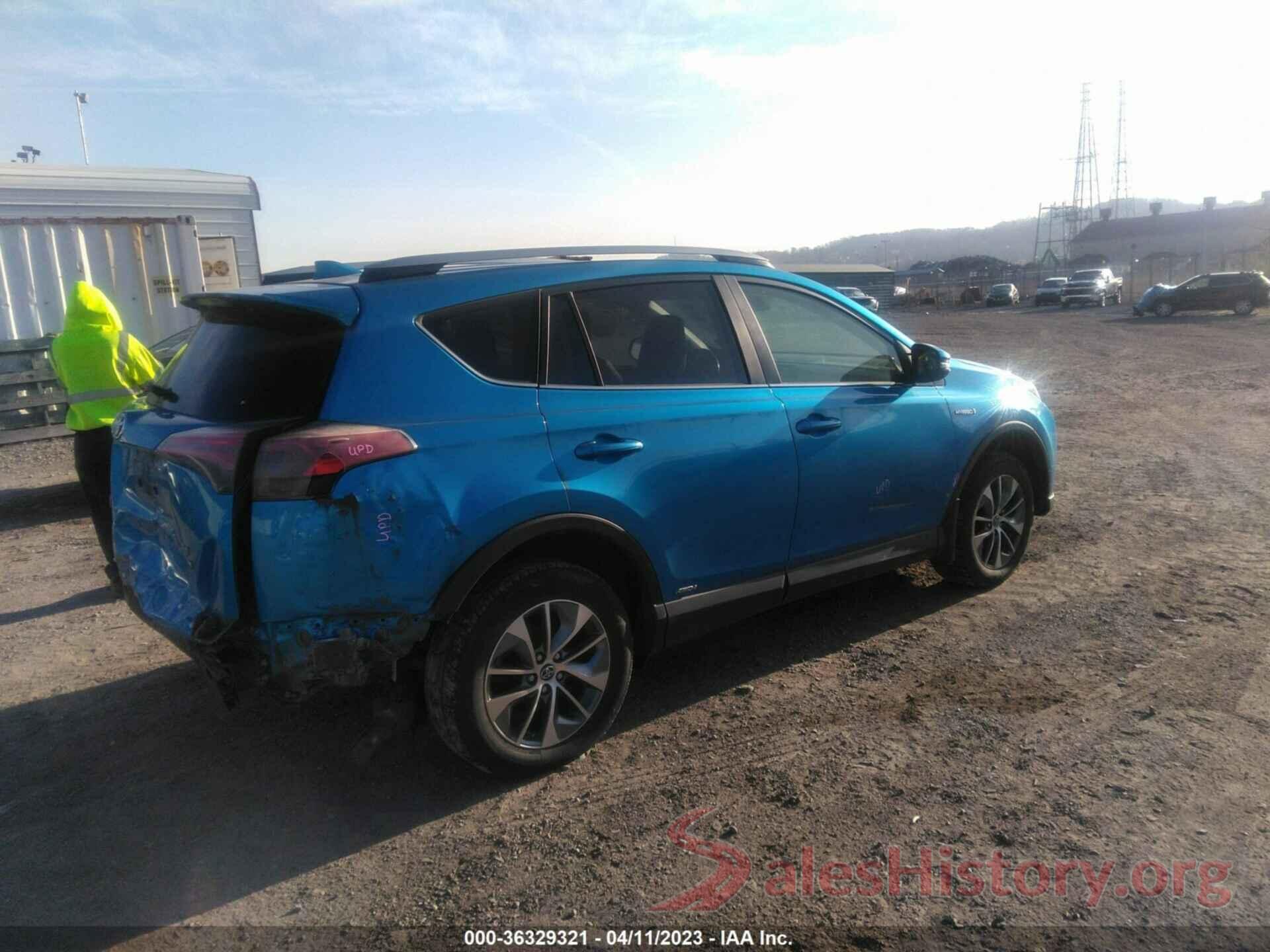 JTMRJREV9JD155993 2018 TOYOTA RAV4