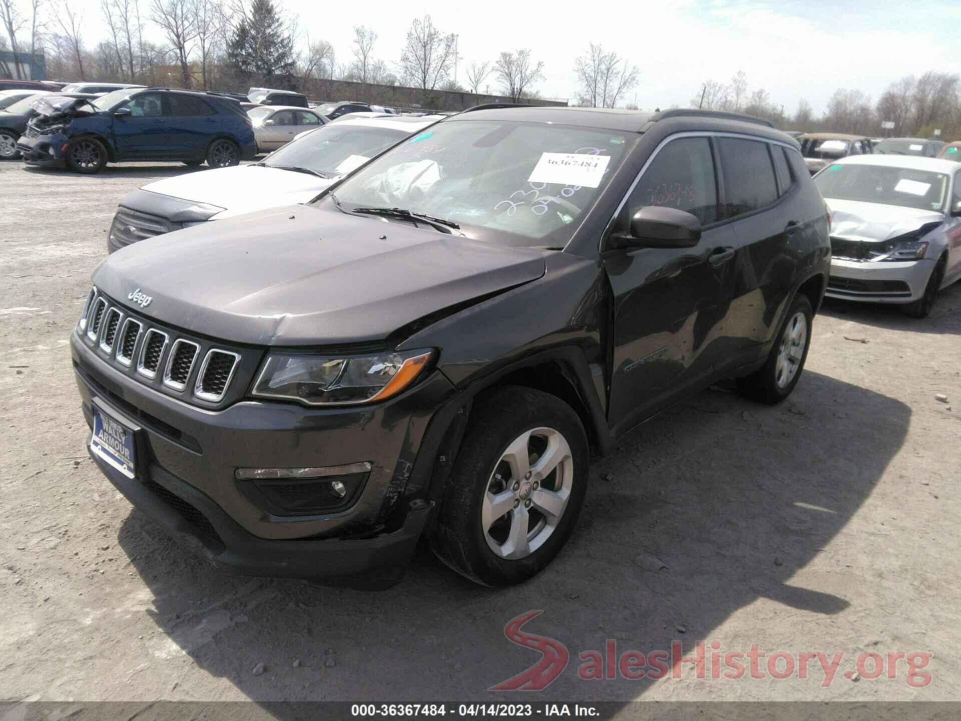 3C4NJDBB4JT313596 2018 JEEP COMPASS