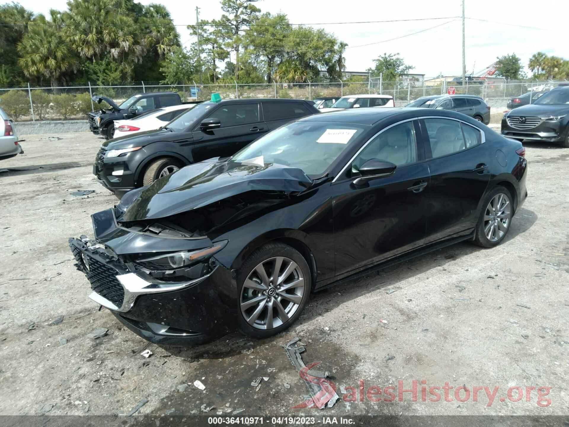 3MZBPAEM3KM104906 2019 MAZDA MAZDA3 SEDAN