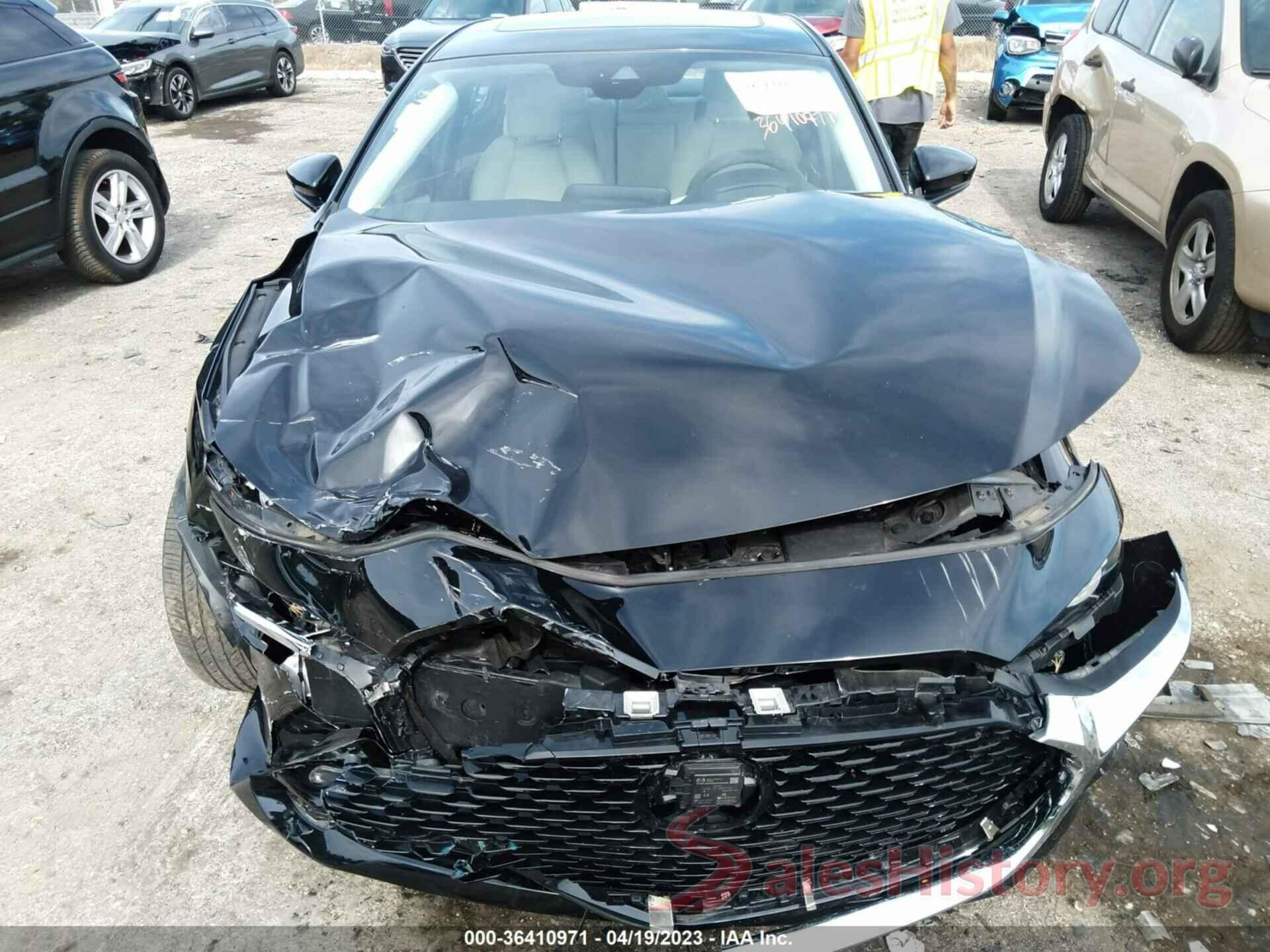 3MZBPAEM3KM104906 2019 MAZDA MAZDA3 SEDAN