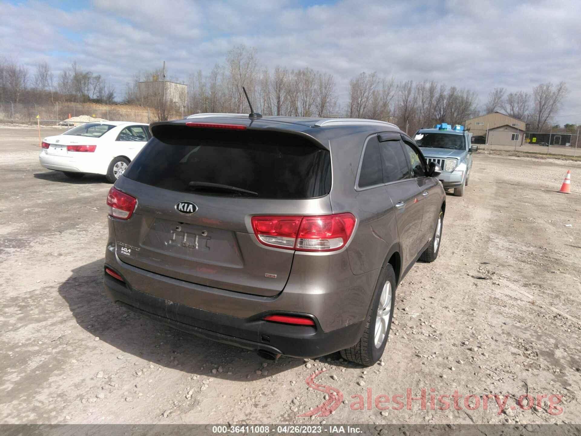 5XYPGDA35HG289120 2017 KIA SORENTO