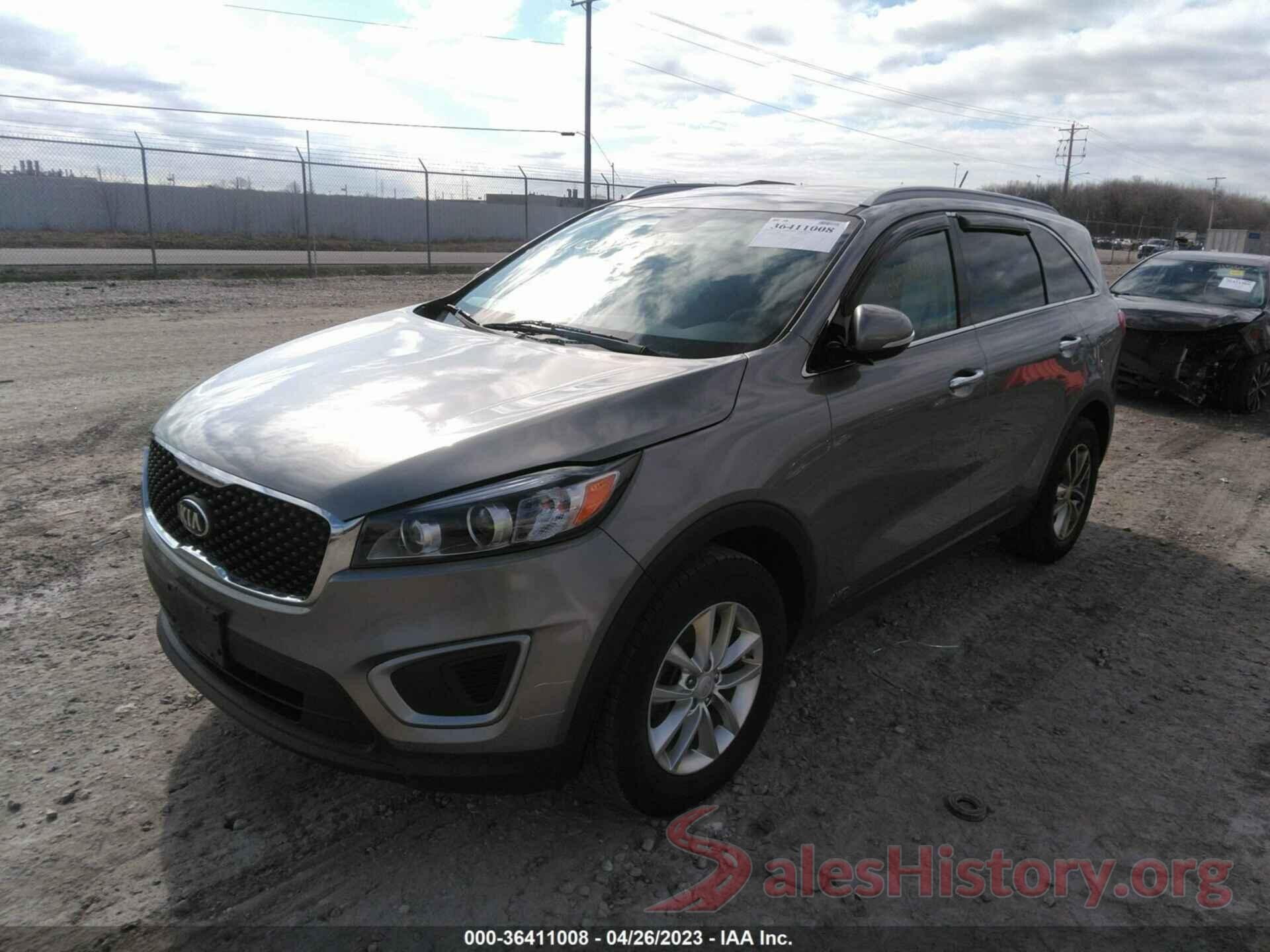 5XYPGDA35HG289120 2017 KIA SORENTO