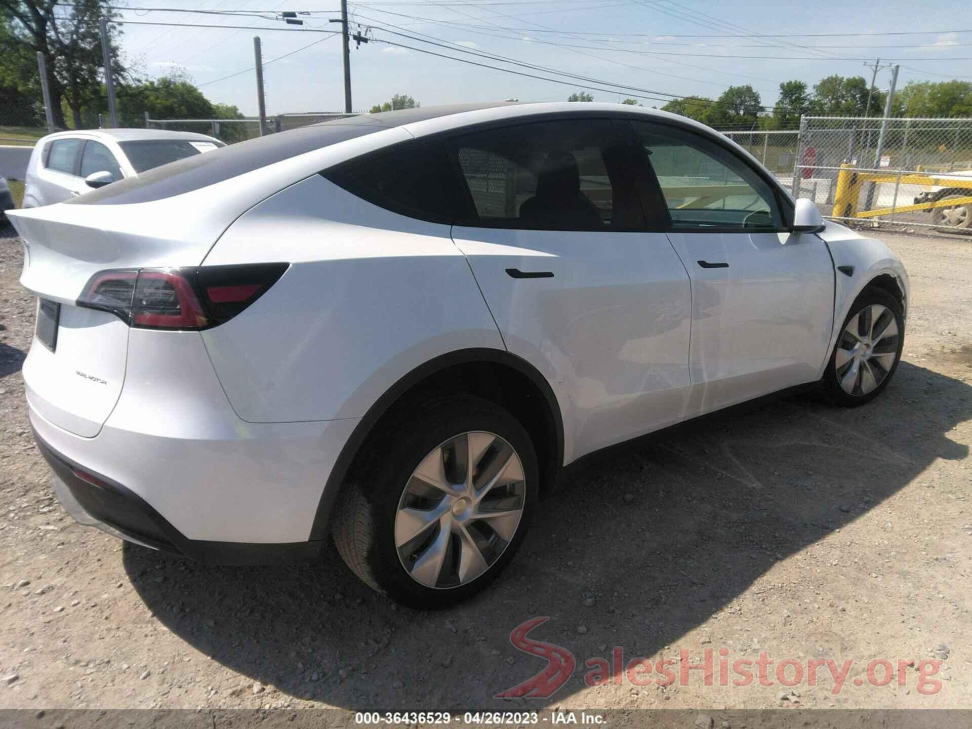 7SAYGDEEXPA038454 2023 TESLA MODEL Y