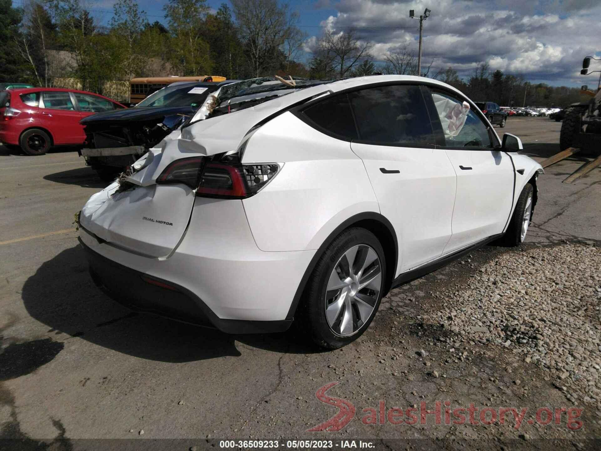 7SAYGDEF5PA049452 2023 TESLA MODEL Y