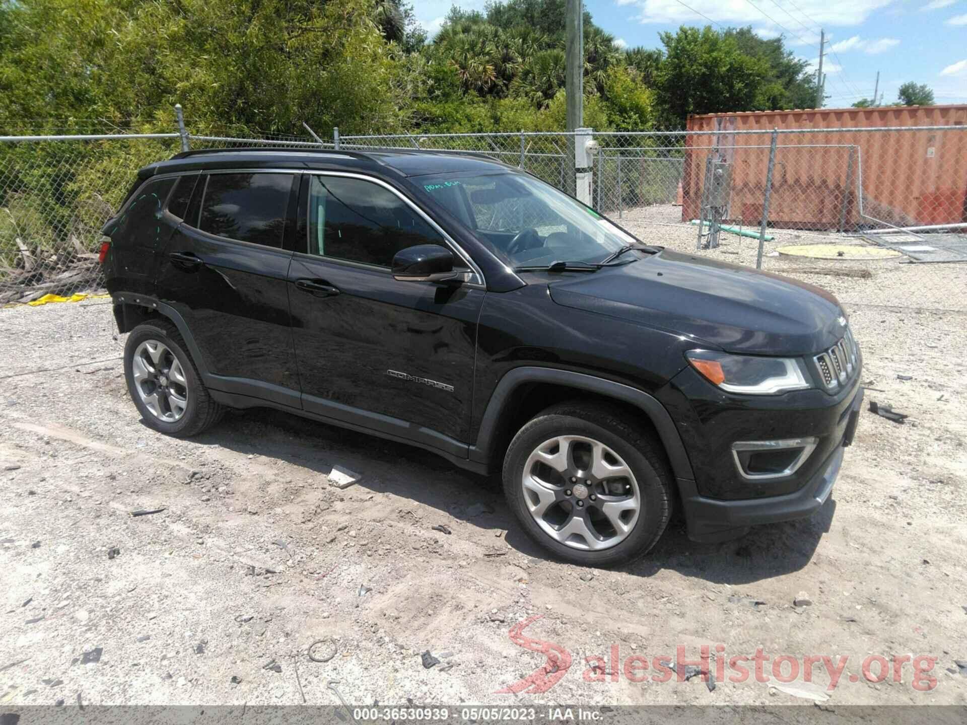 3C4NJDCBXJT332460 2018 JEEP COMPASS