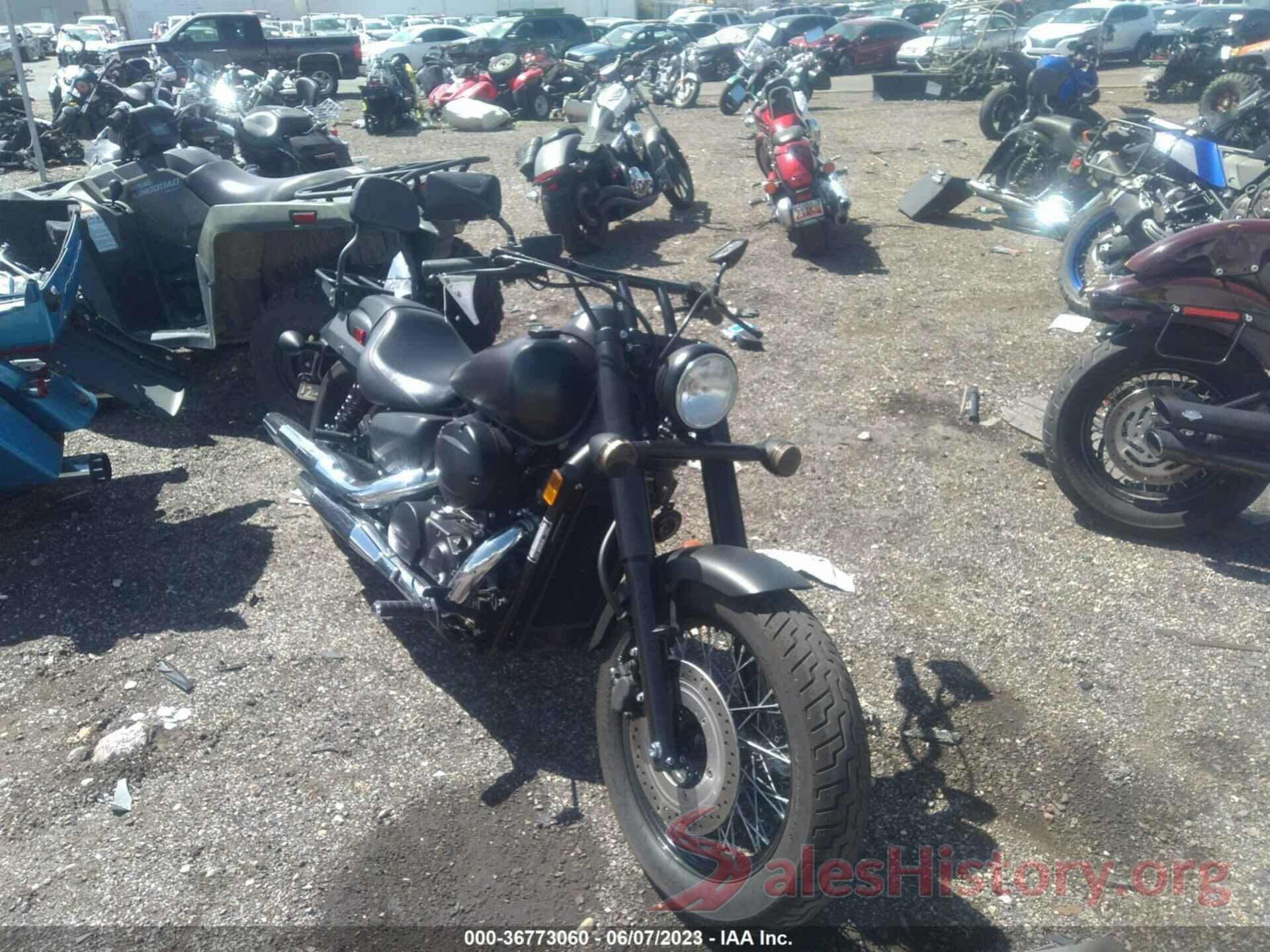 JH2RC5374NK200824 2022 HONDA VT750