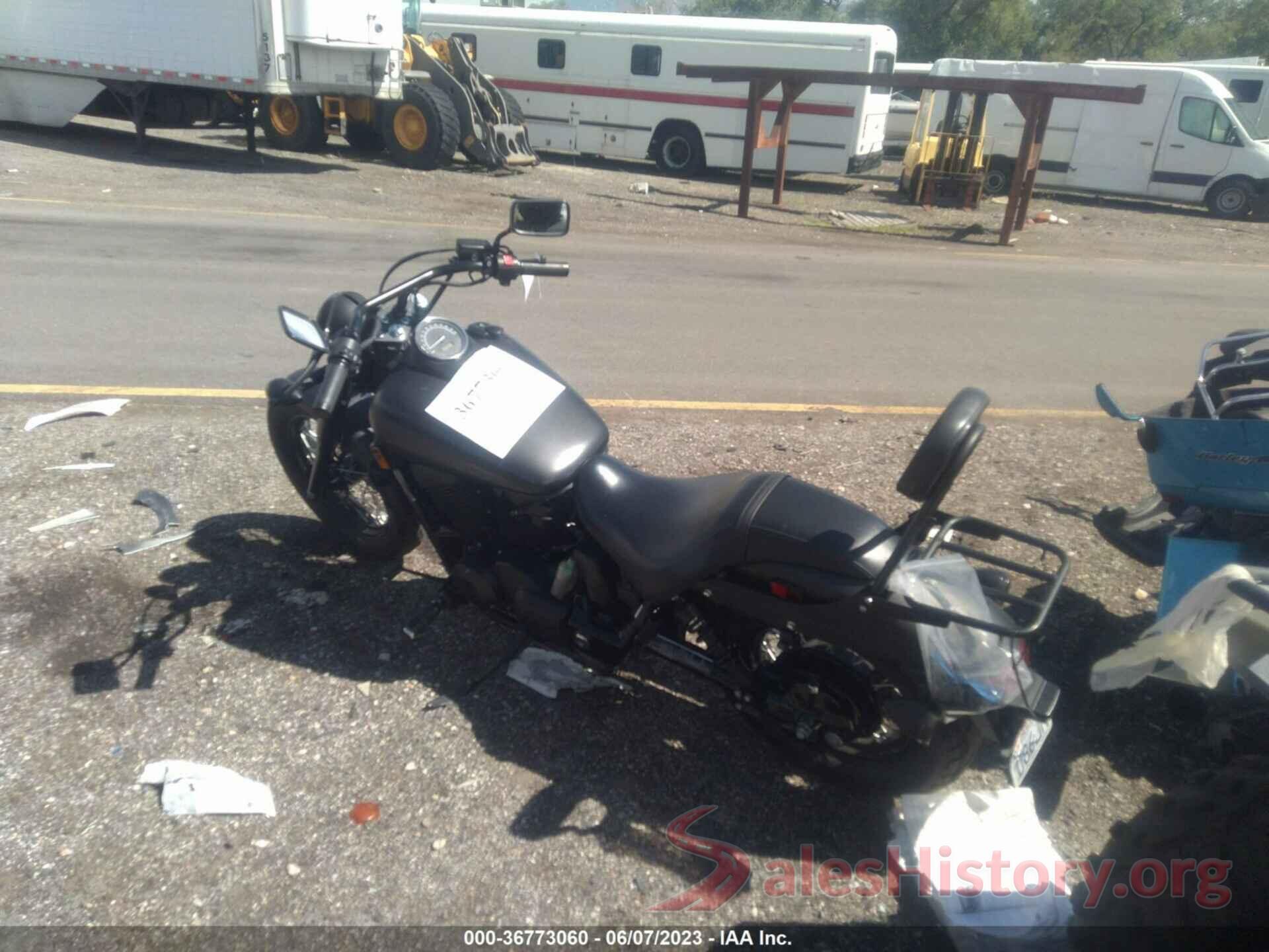 JH2RC5374NK200824 2022 HONDA VT750