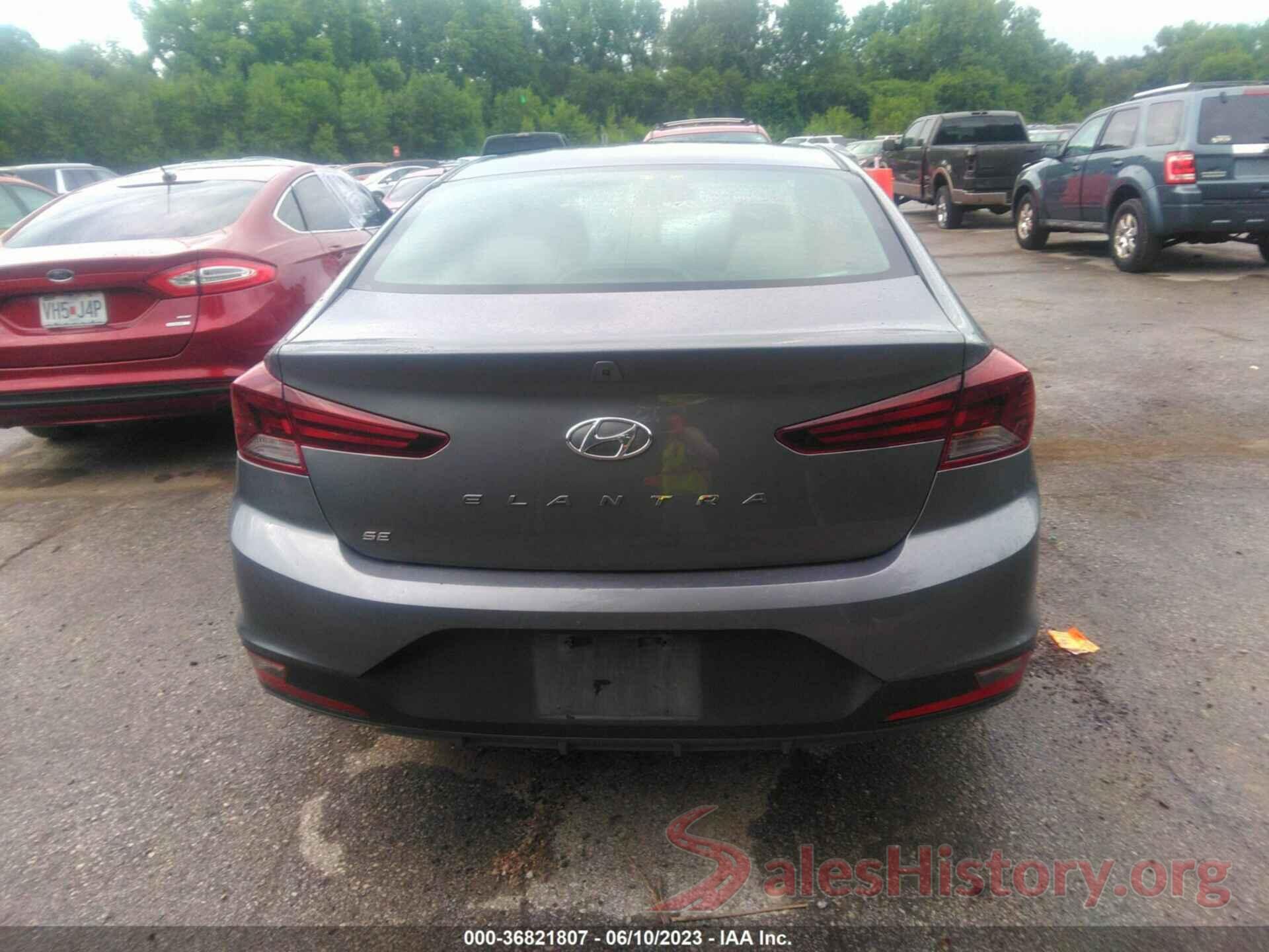 5NPD74LF2KH468175 2019 HYUNDAI ELANTRA