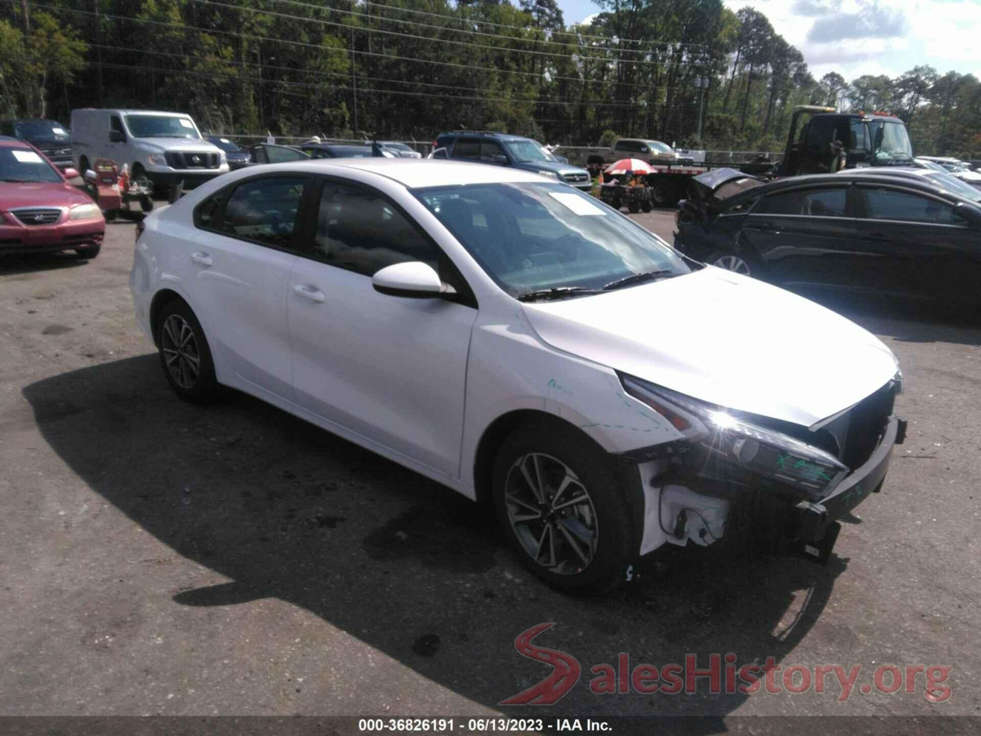 3KPF24AD3PE585705 2023 KIA FORTE