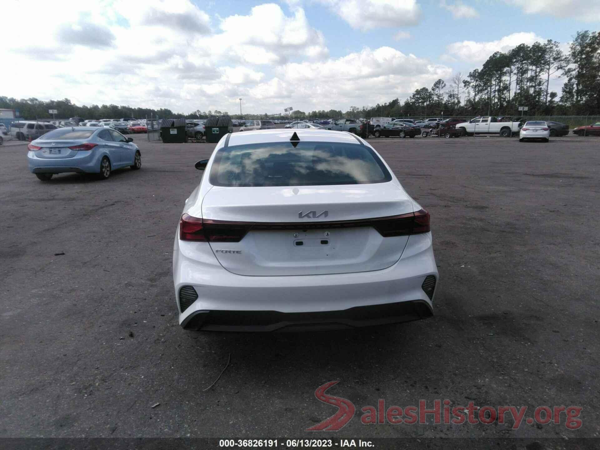 3KPF24AD3PE585705 2023 KIA FORTE