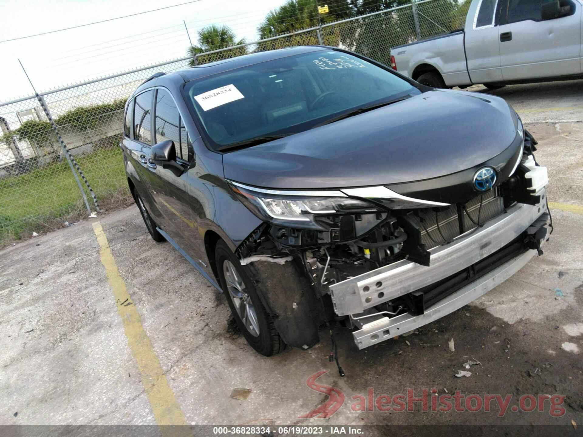 5TDYRKEC3MS073244 2021 TOYOTA SIENNA