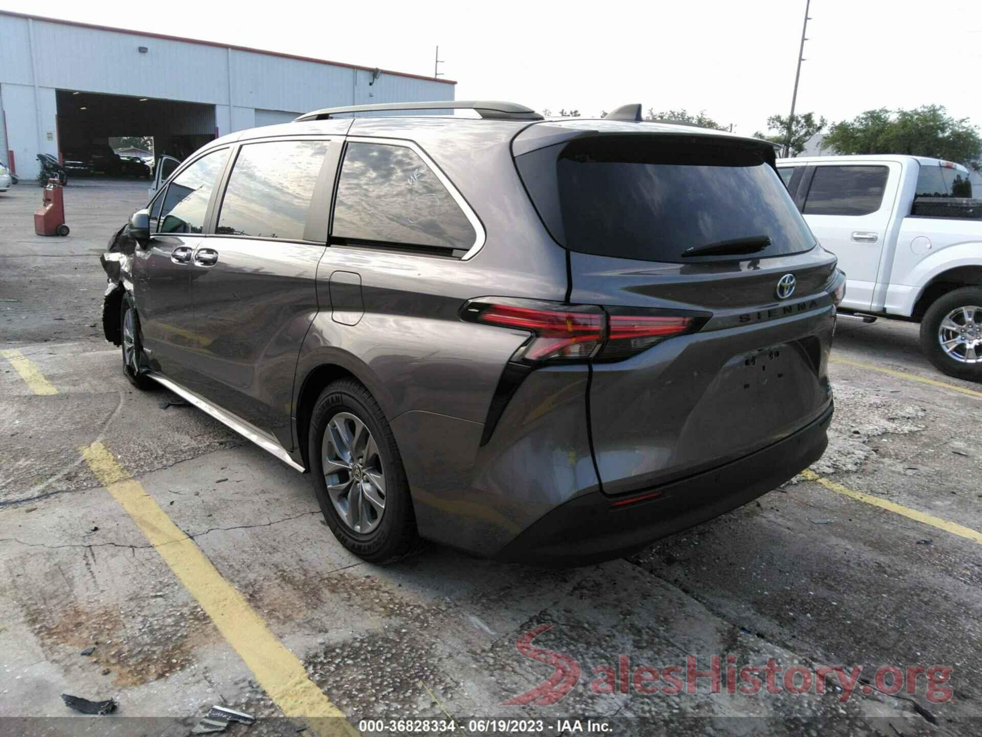 5TDYRKEC3MS073244 2021 TOYOTA SIENNA