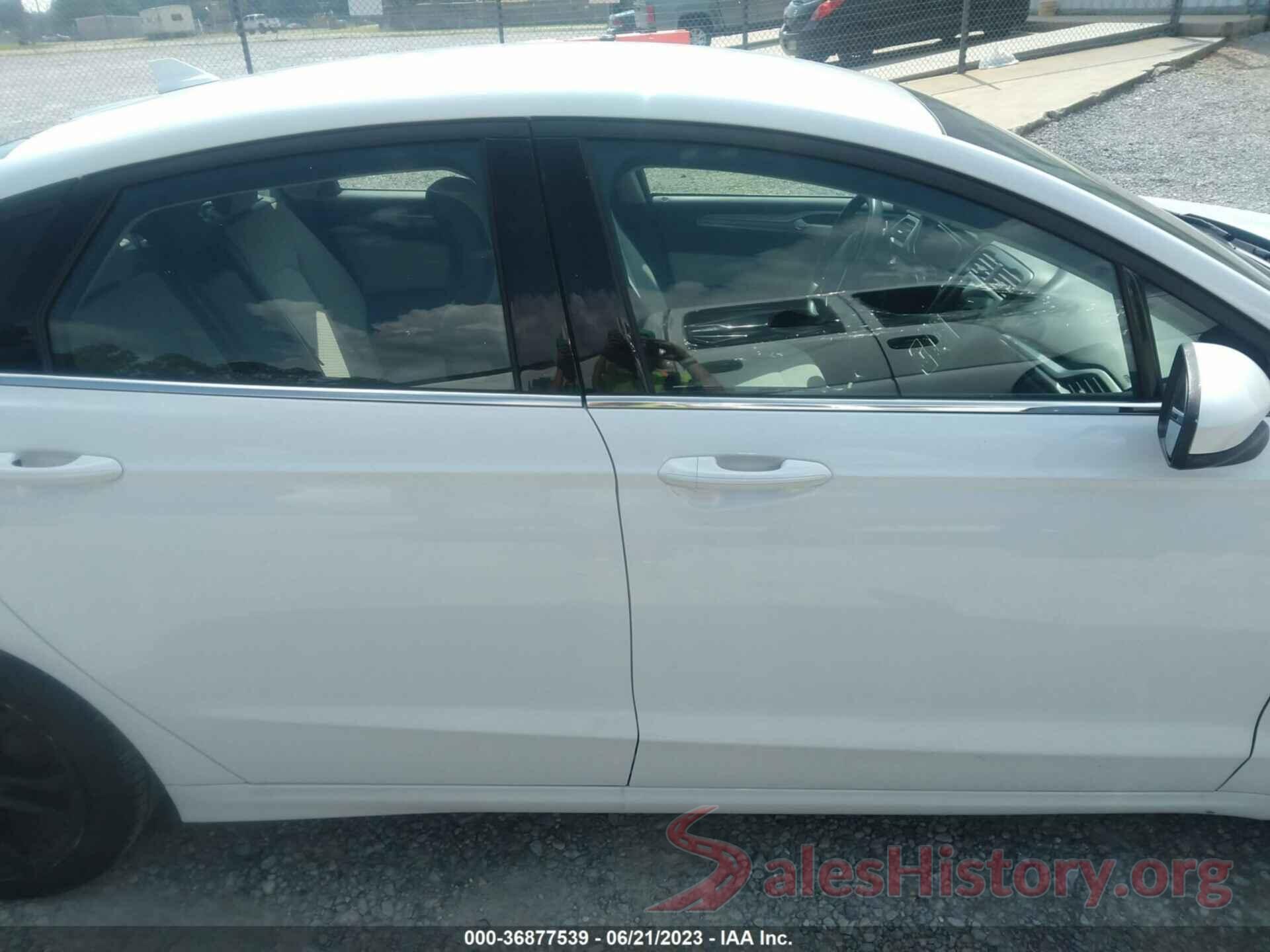 3FA6P0HDXKR238590 2019 FORD FUSION