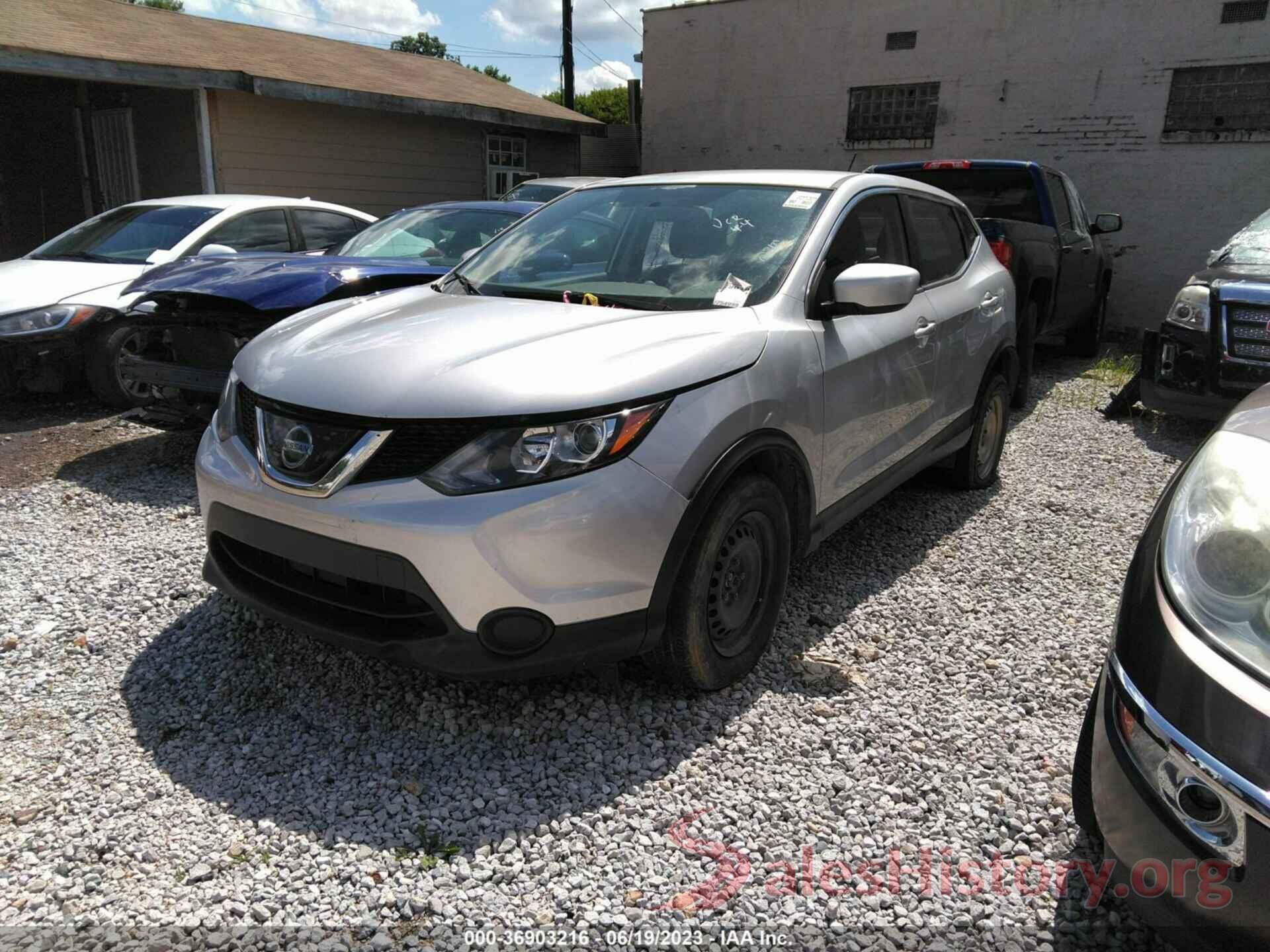 JN1BJ1CRXJW262633 2018 NISSAN ROGUE SPORT