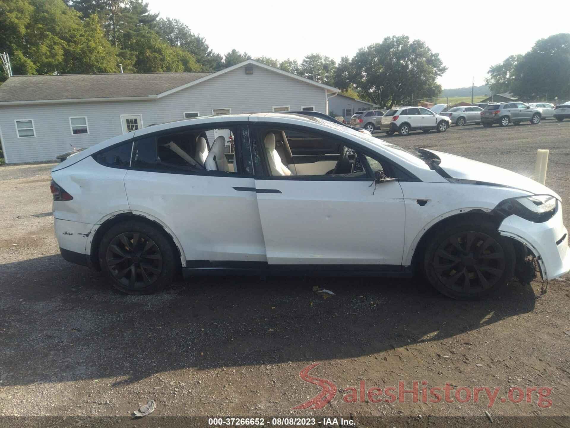 7SAXCBE6XNF332151 2022 TESLA MODEL X