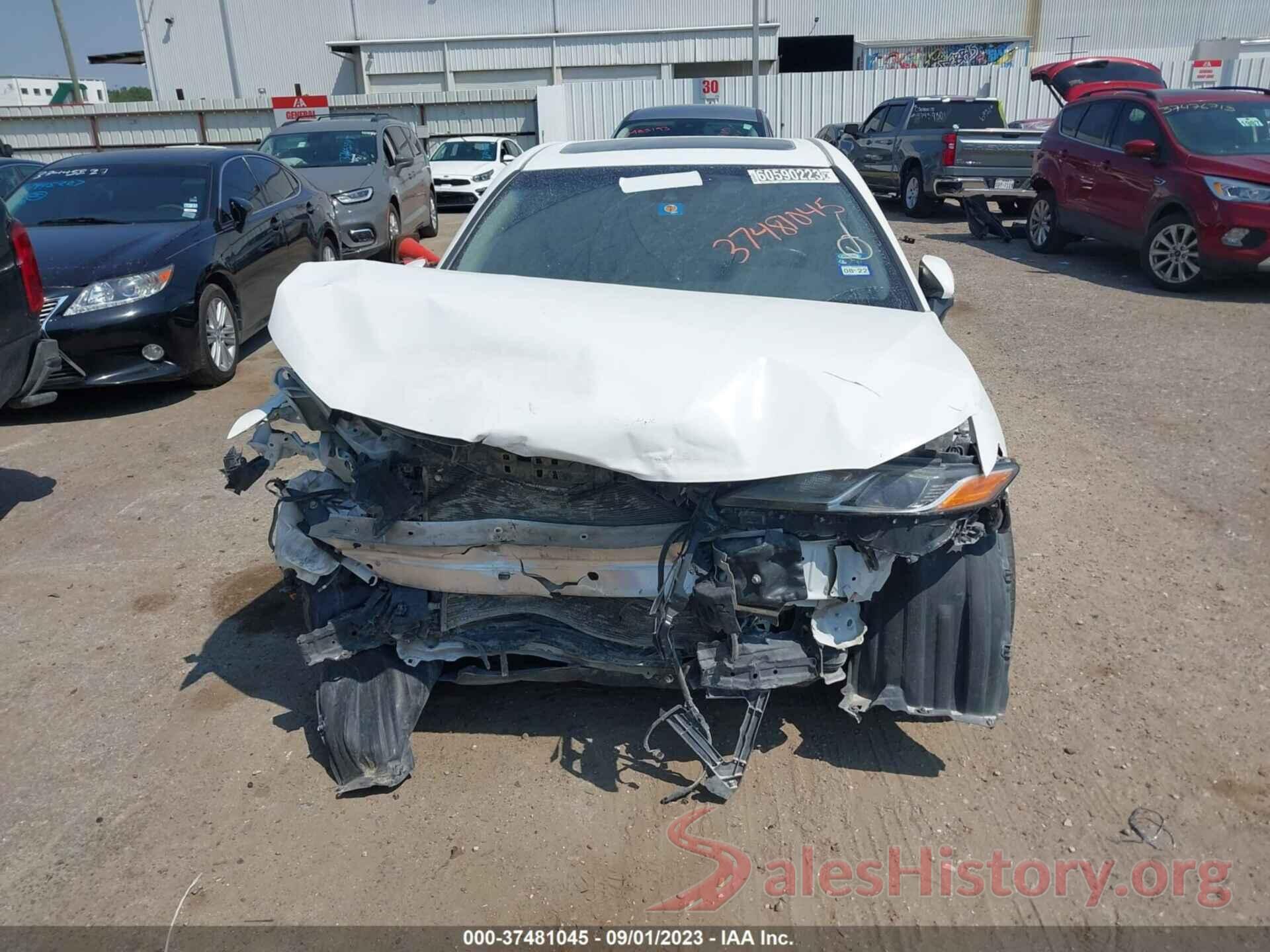 4T1B11HK5JU546199 2018 TOYOTA CAMRY