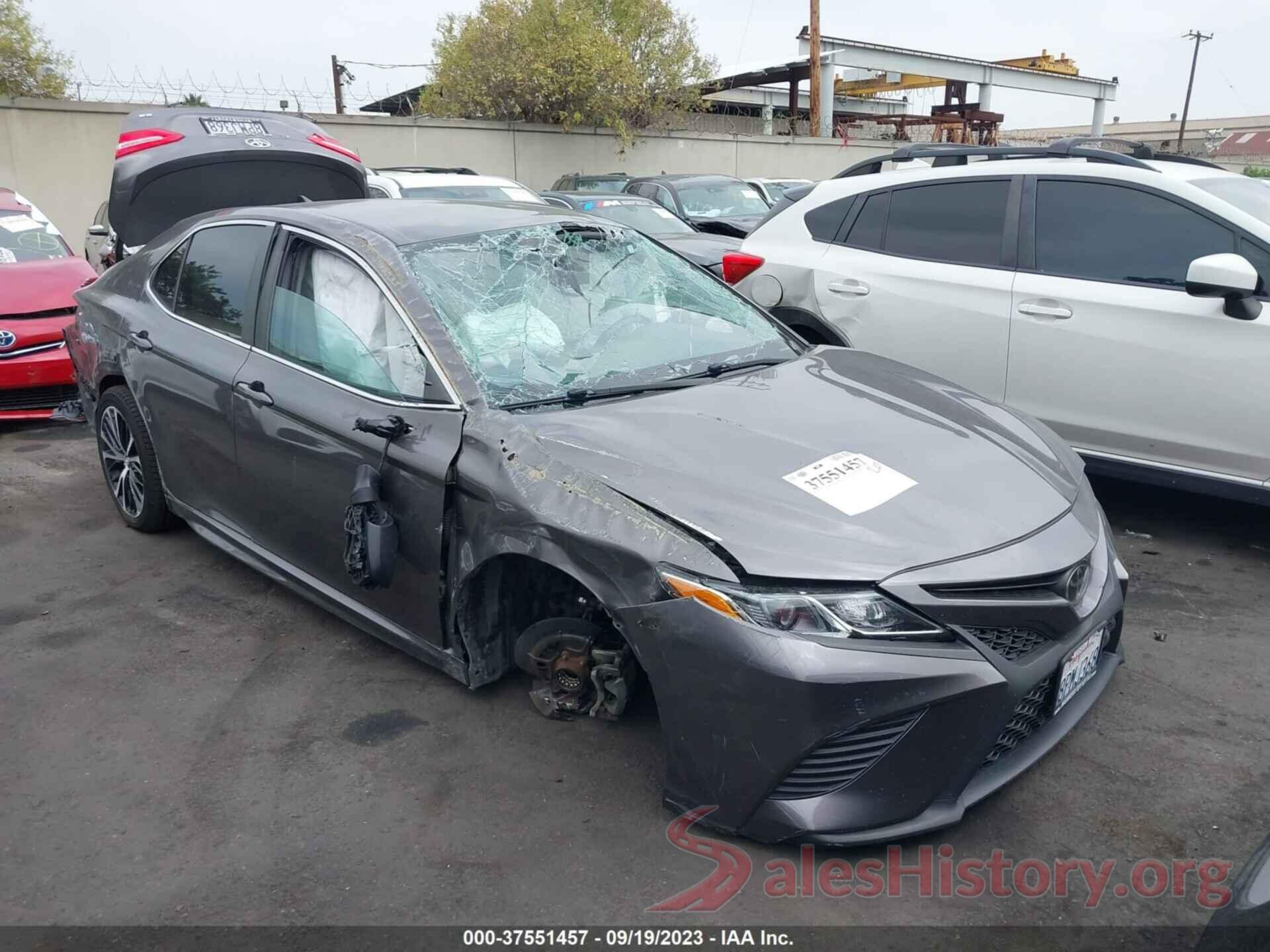 4T1G11AKXLU332568 2020 TOYOTA CAMRY