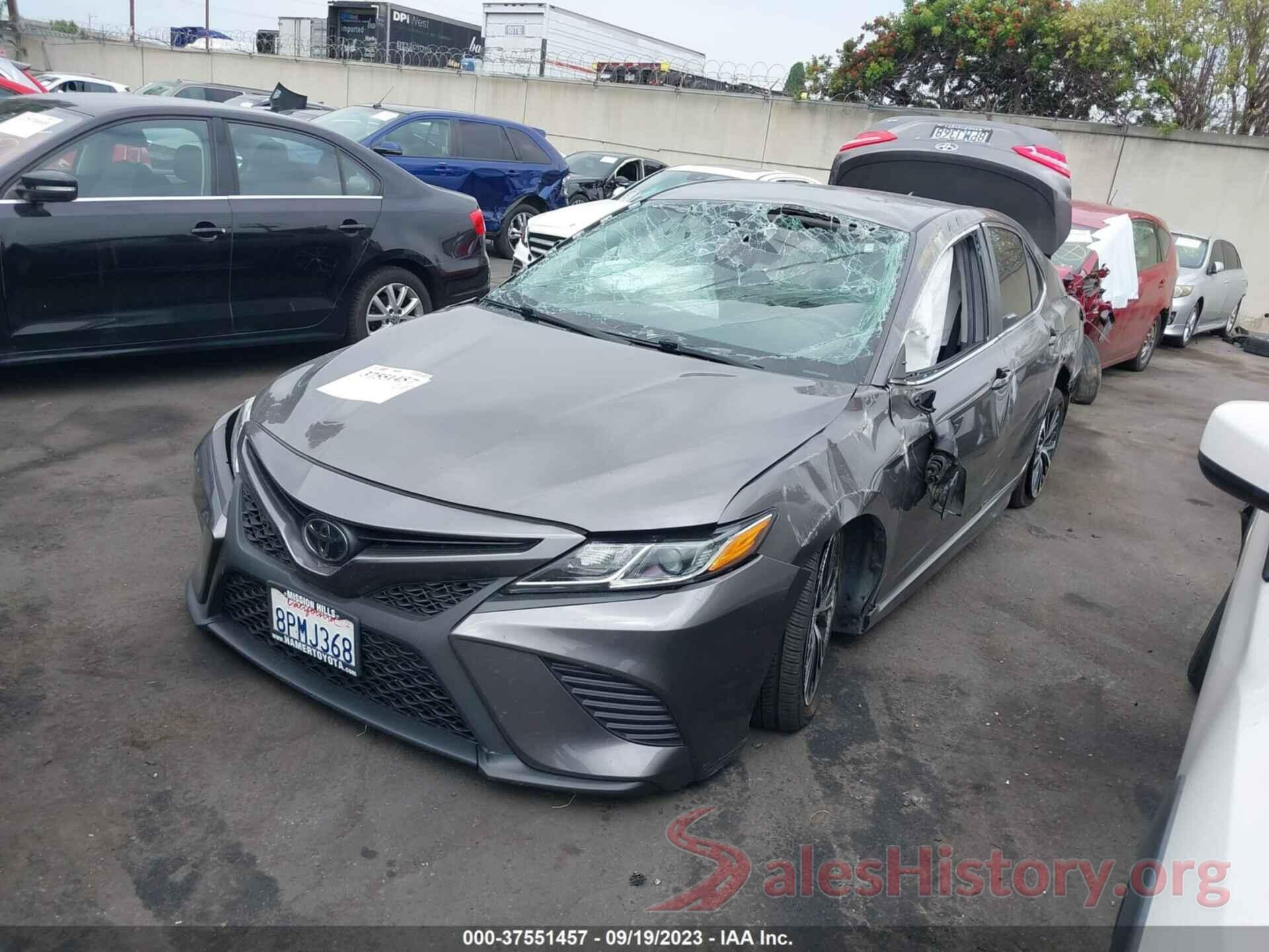 4T1G11AKXLU332568 2020 TOYOTA CAMRY