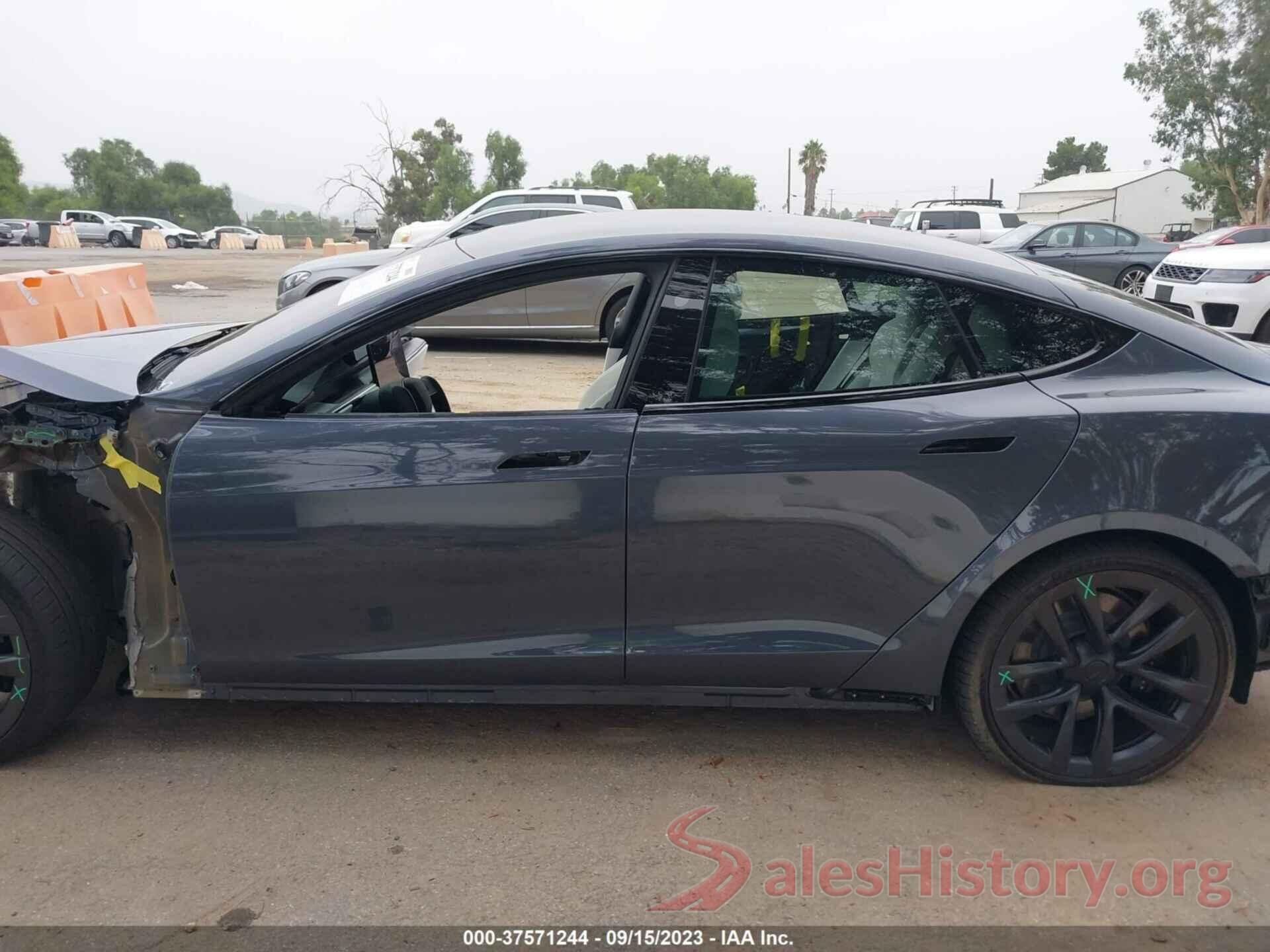 5YJSA1E65NF482806 2022 TESLA MODEL S