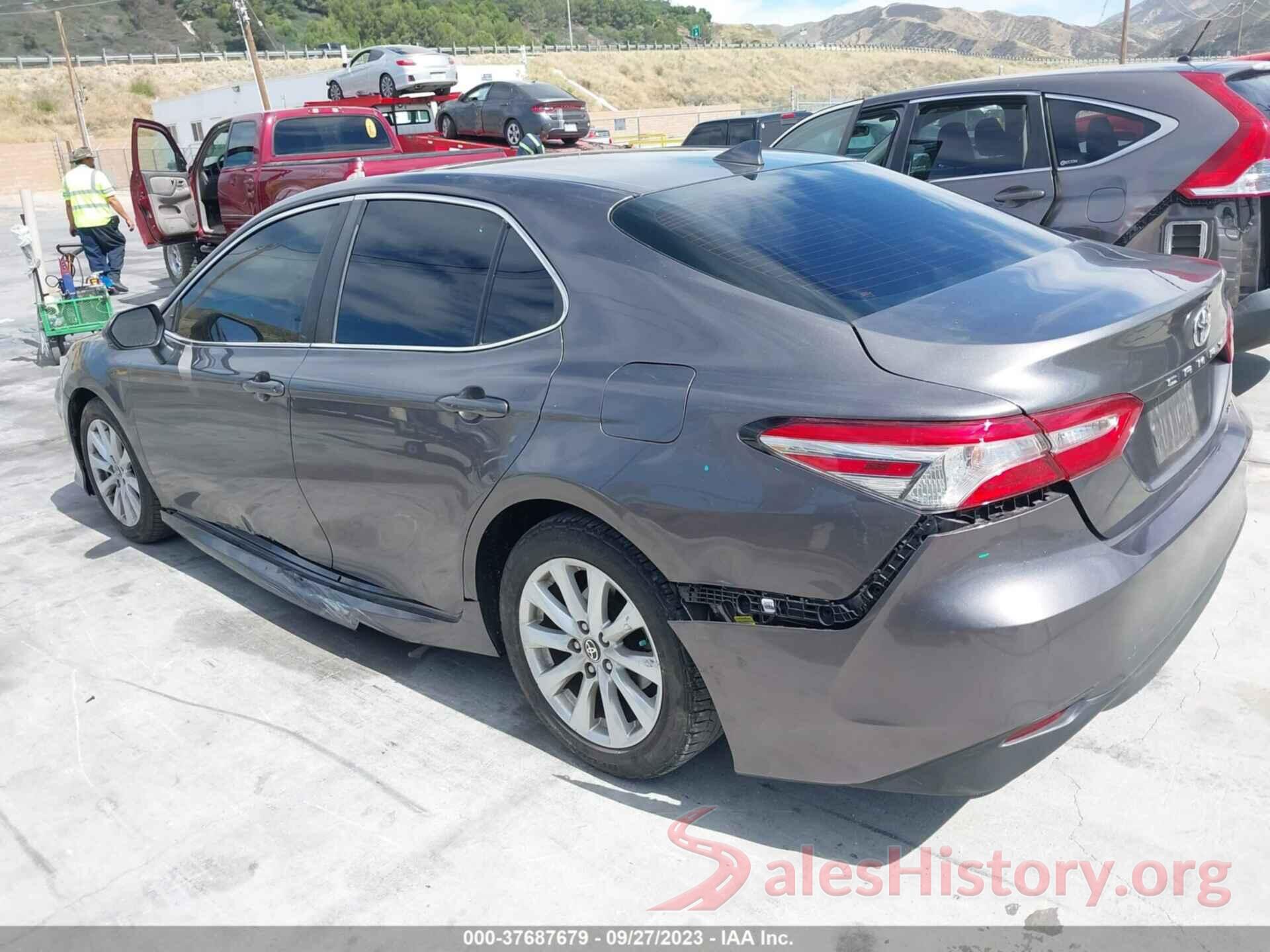 4T1C11AK6LU382088 2020 TOYOTA CAMRY