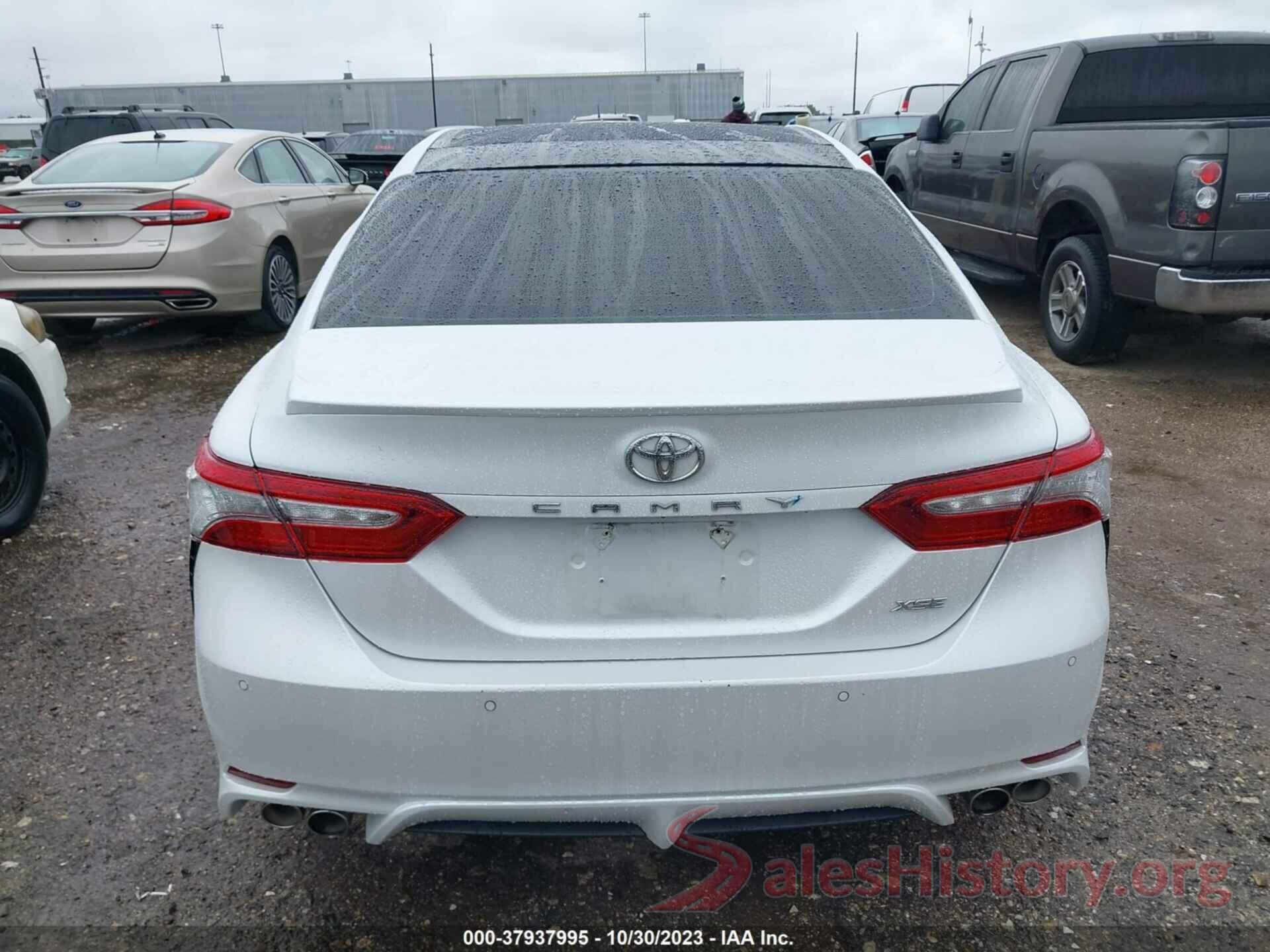 4T1B61HK5JU642271 2018 TOYOTA CAMRY