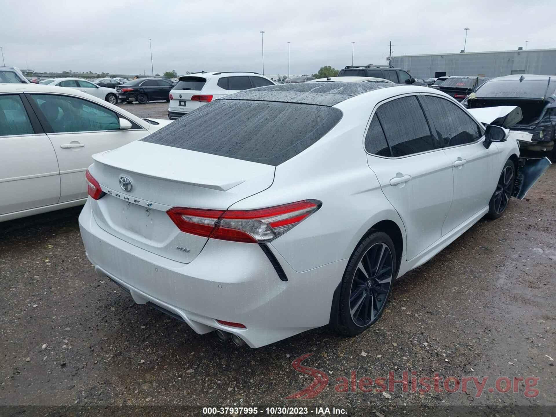 4T1B61HK5JU642271 2018 TOYOTA CAMRY