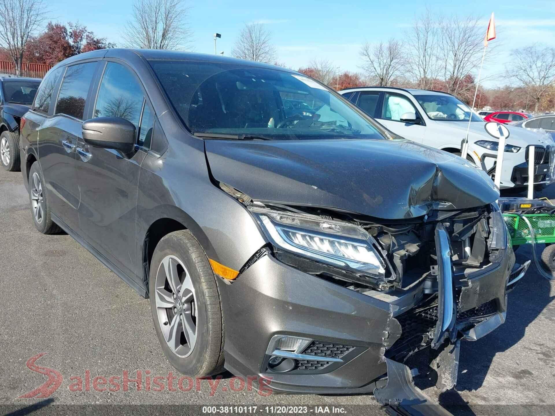 2018 HONDA ODYSSEY VIN 5FNRL6H89JB019094, auction photo