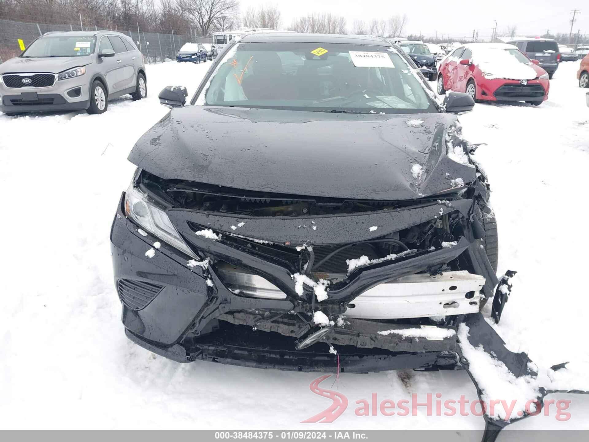 4T1B61HK4JU513115 2018 TOYOTA CAMRY