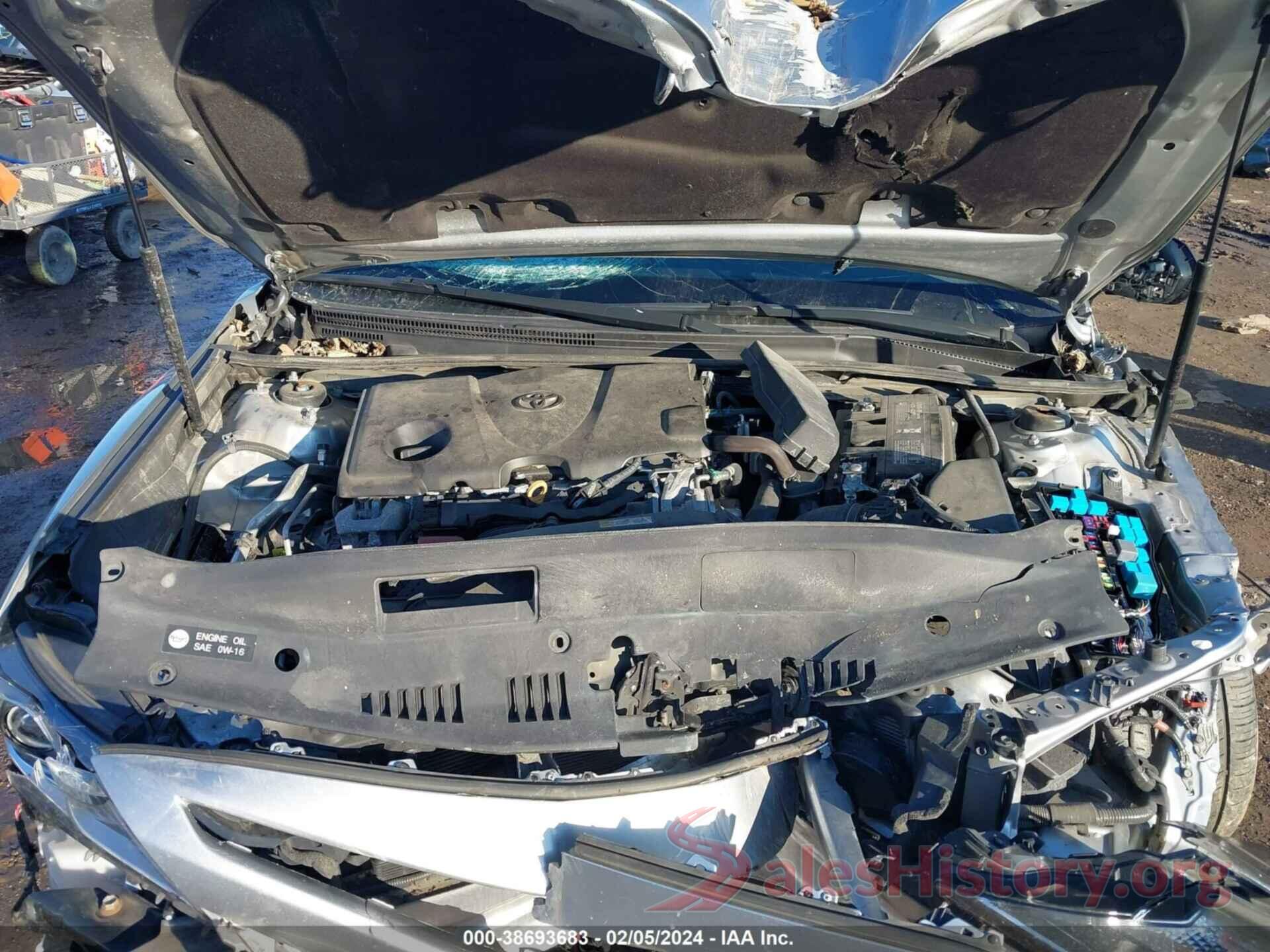 4T1B11HK6JU090701 2018 TOYOTA CAMRY