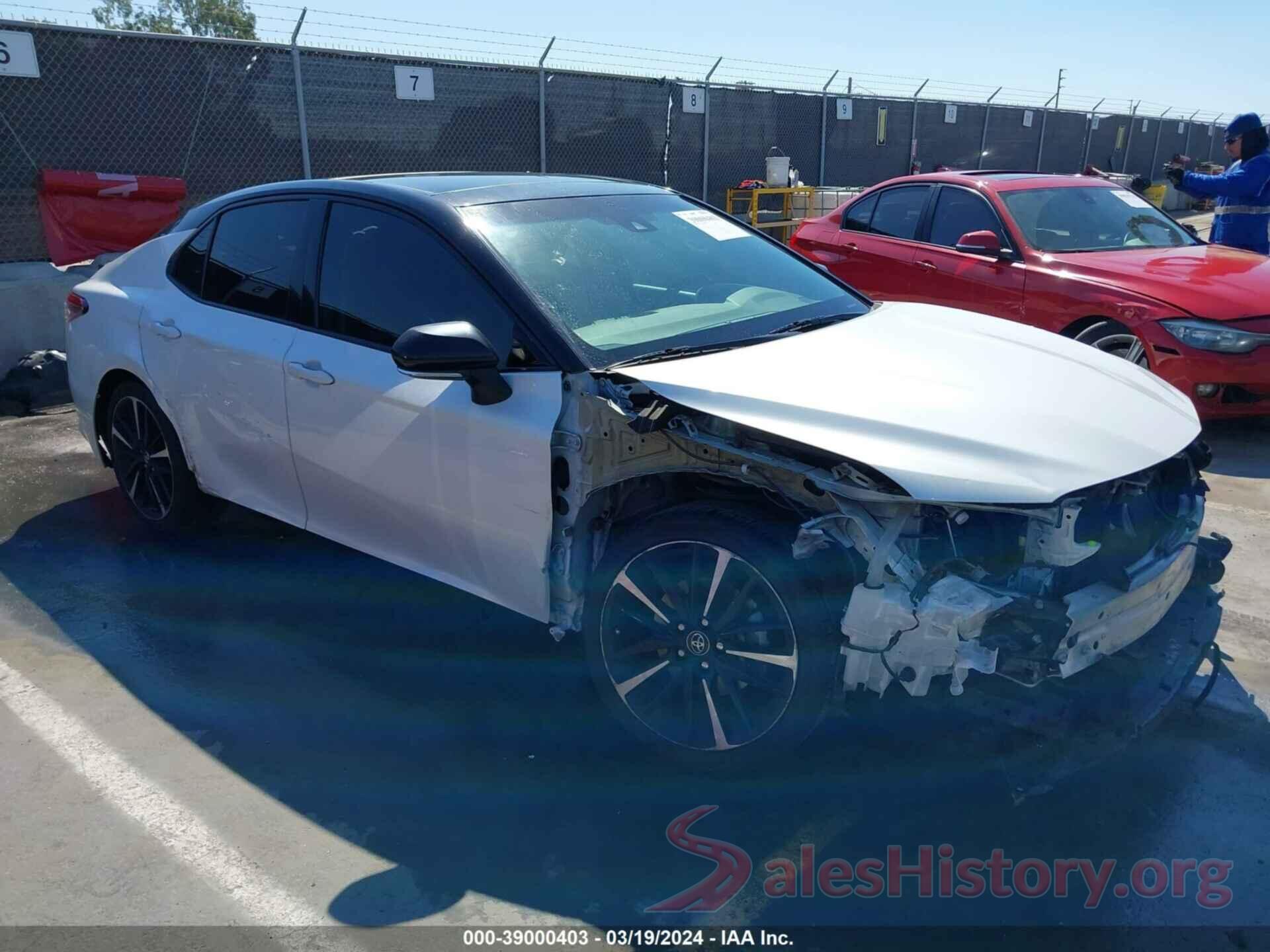 4T1B61HK2JU131116 2018 TOYOTA CAMRY