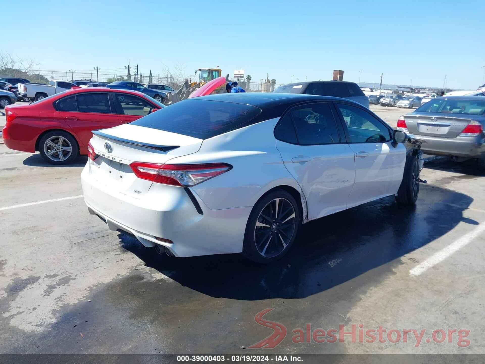 4T1B61HK2JU131116 2018 TOYOTA CAMRY