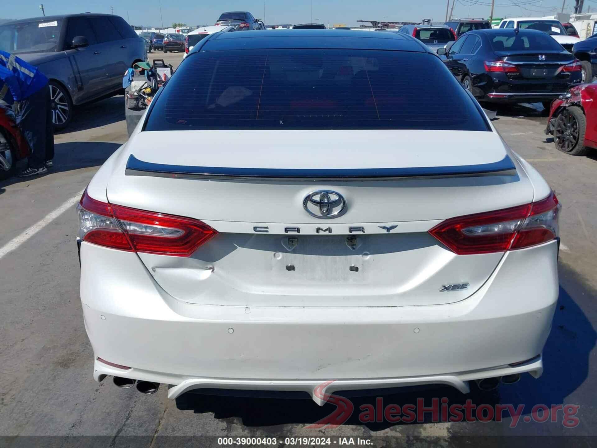 4T1B61HK2JU131116 2018 TOYOTA CAMRY