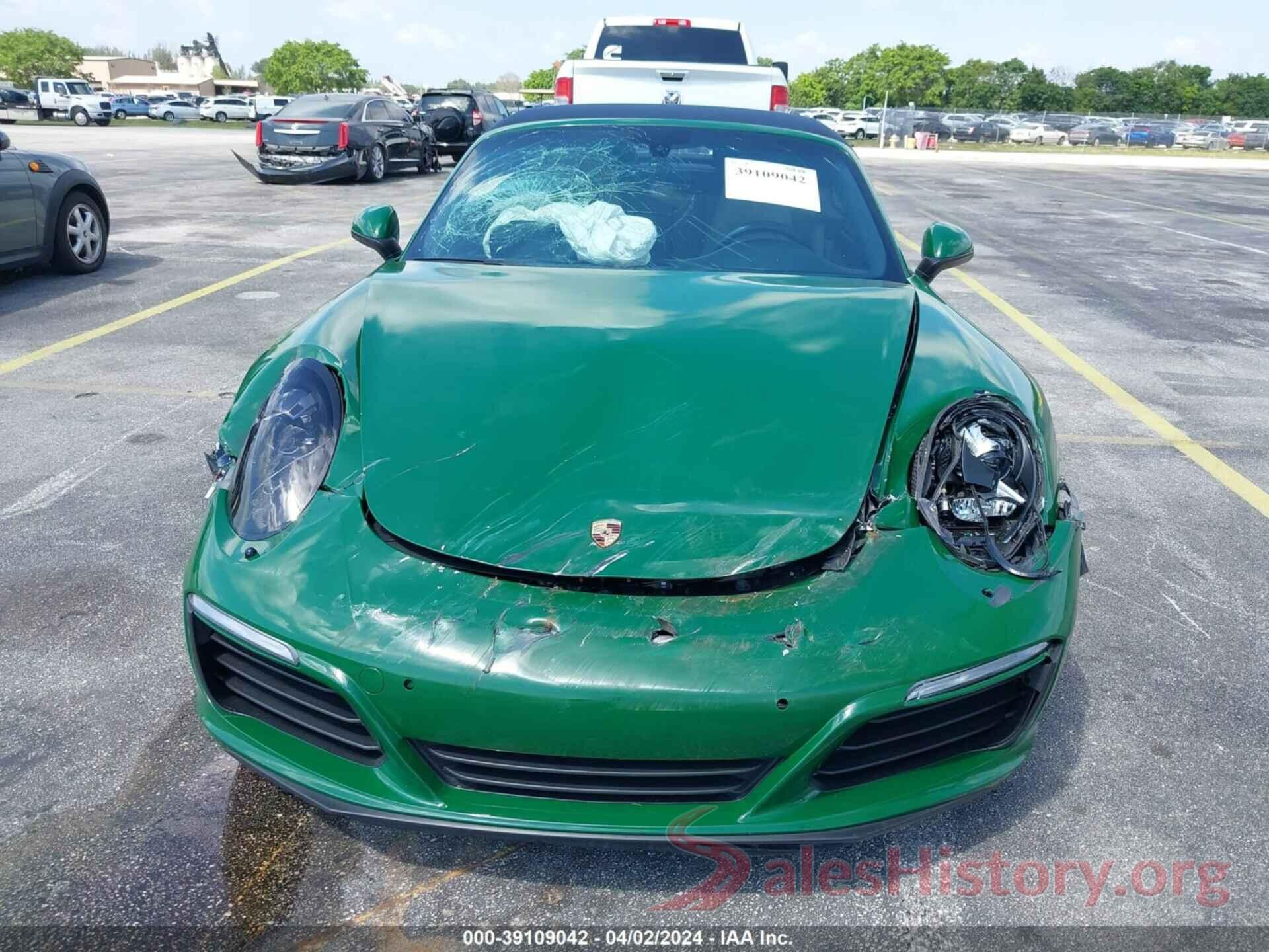 WP0CA2A94HS142371 2017 PORSCHE 911