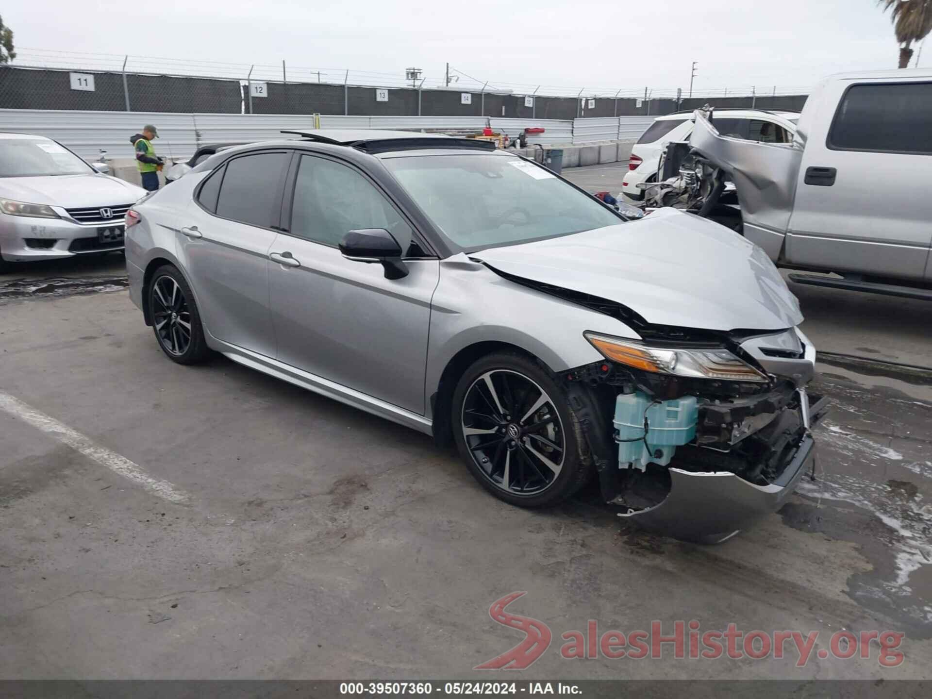 4T1BZ1HK6JU012427 2018 TOYOTA CAMRY