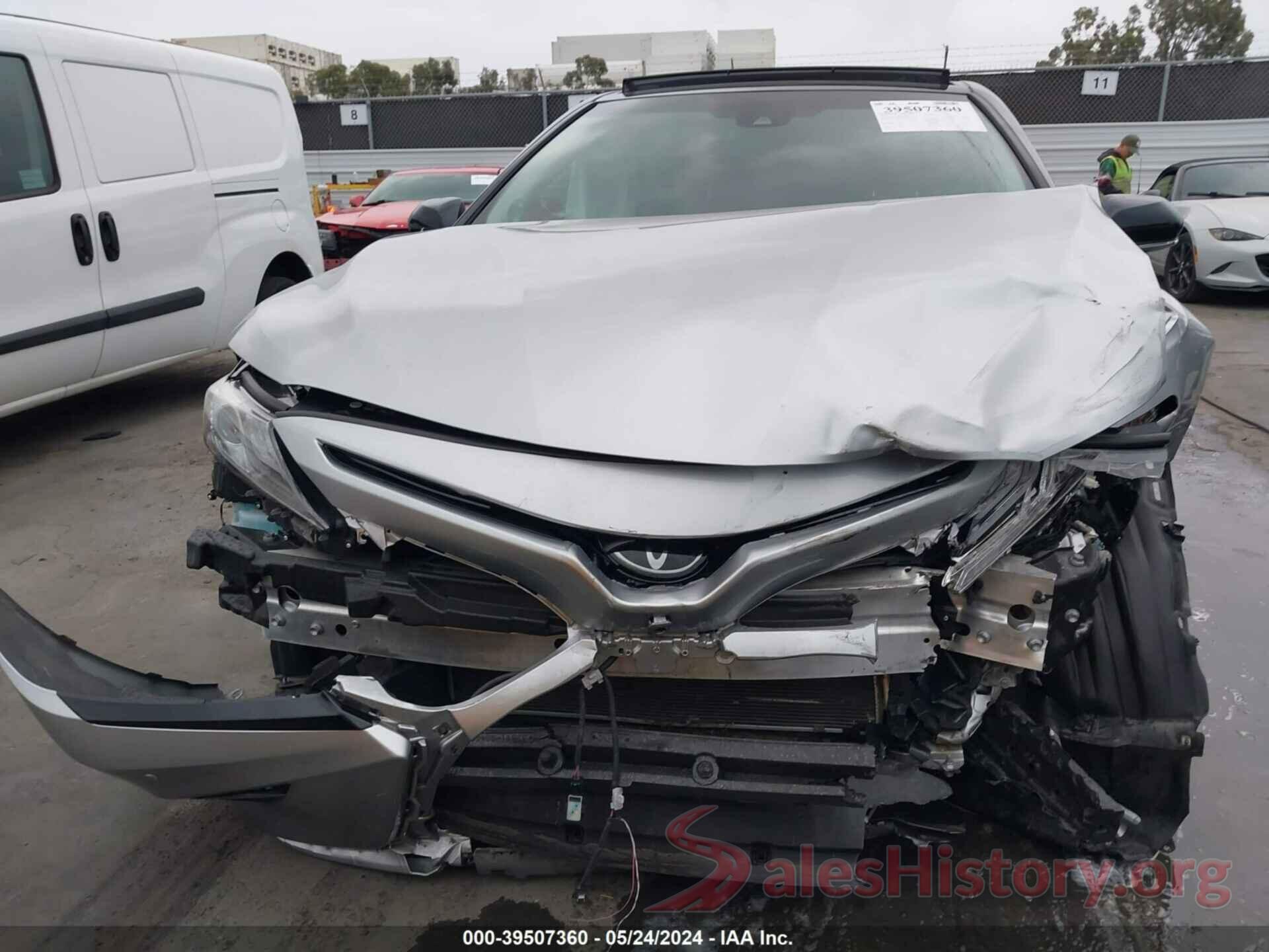 4T1BZ1HK6JU012427 2018 TOYOTA CAMRY