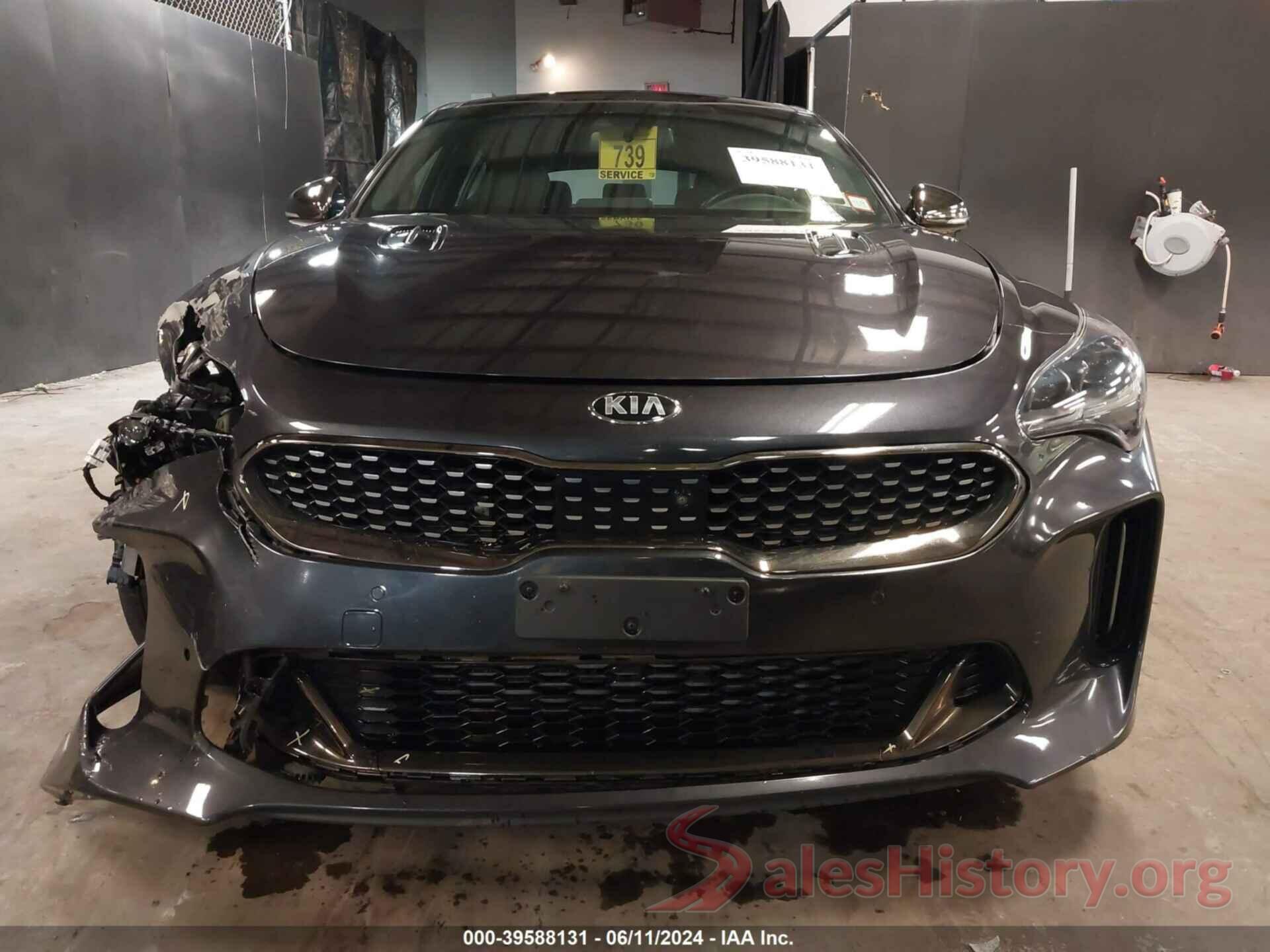 KNAE55LC9K6059488 2019 KIA STINGER