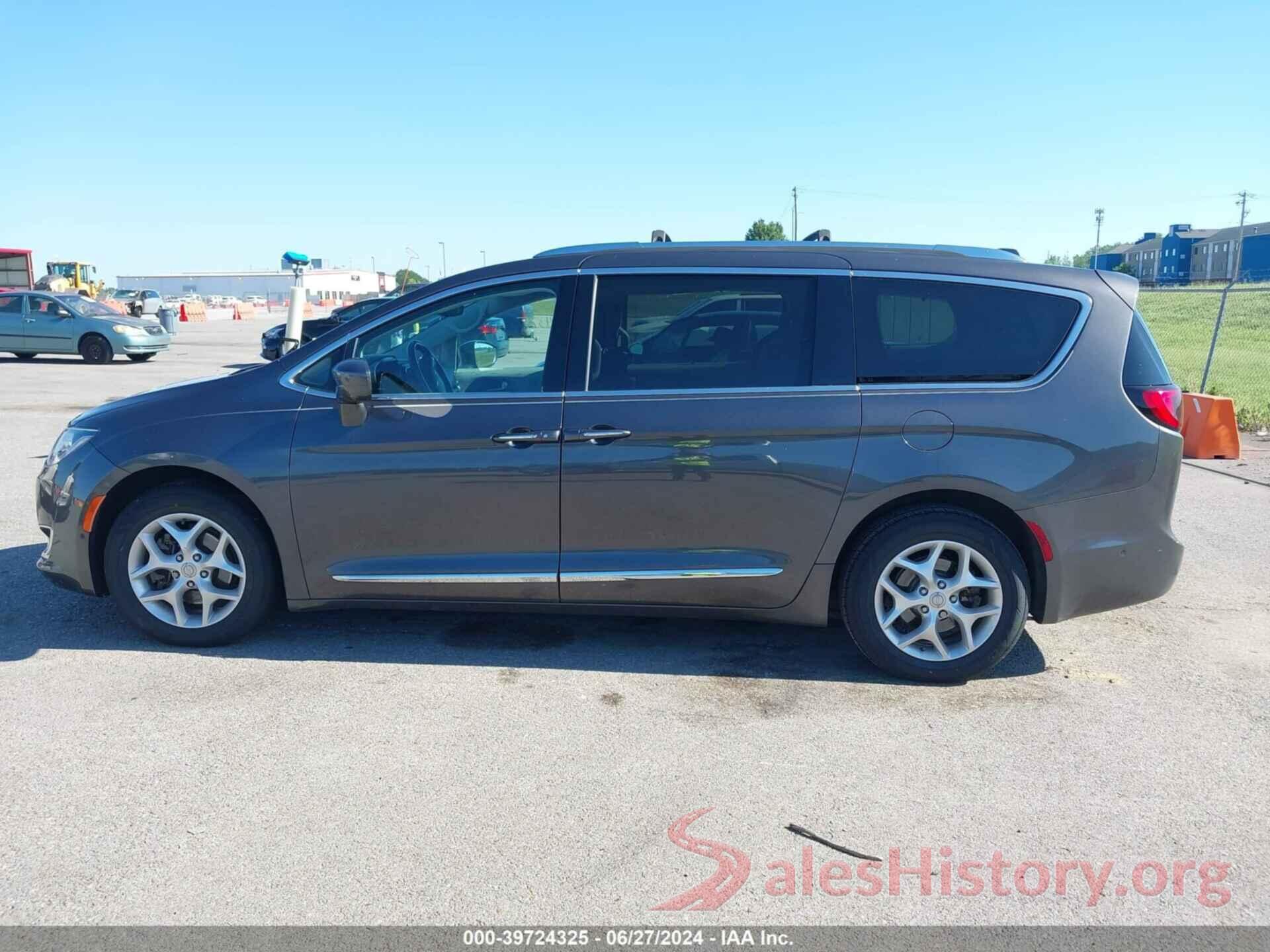 2C4RC1EG9HR722370 2017 CHRYSLER PACIFICA